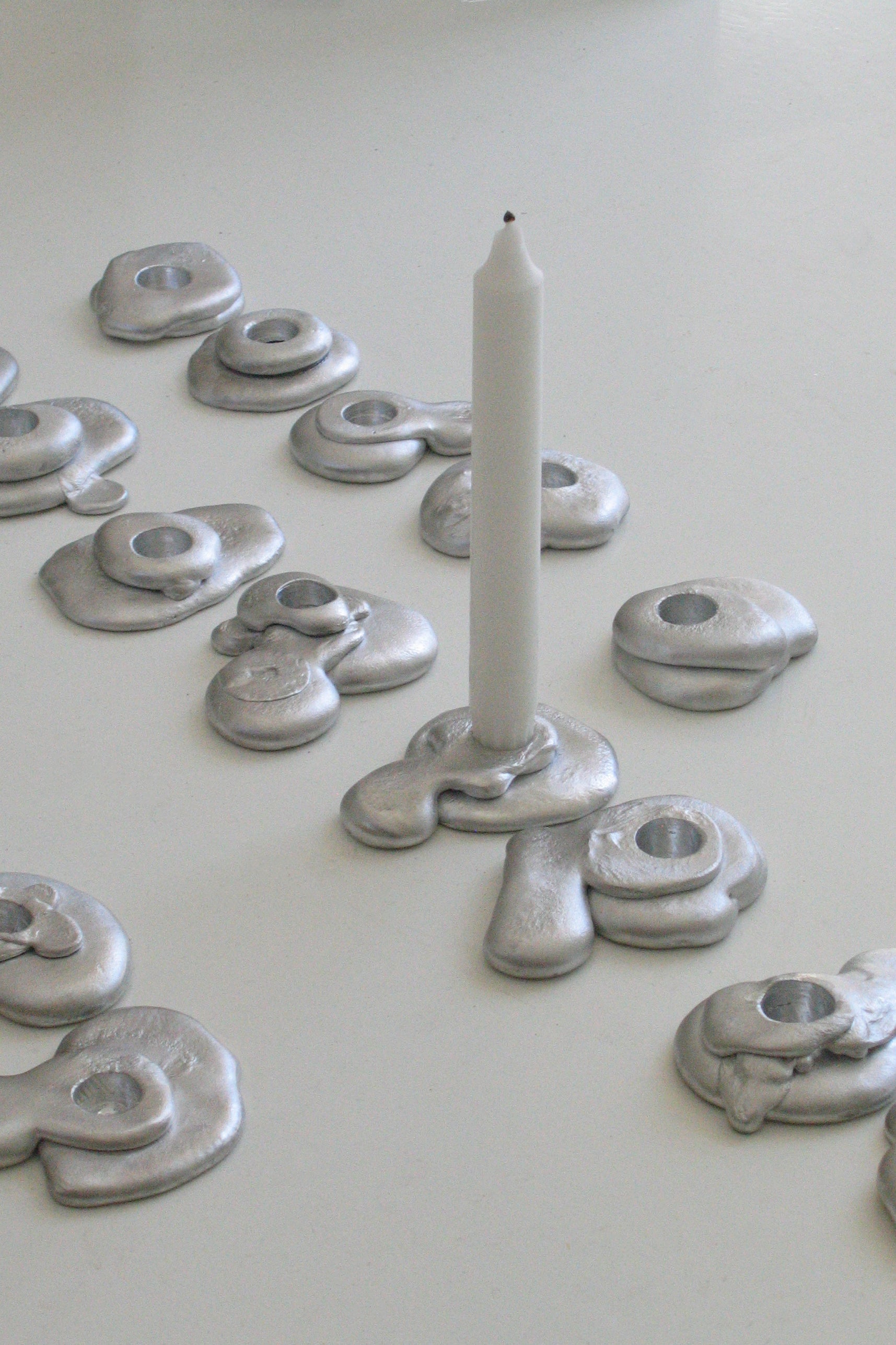 Aluminium candle holder medium n5-Alfred Sahlén-[interior]-[design]-KIOSK48TH