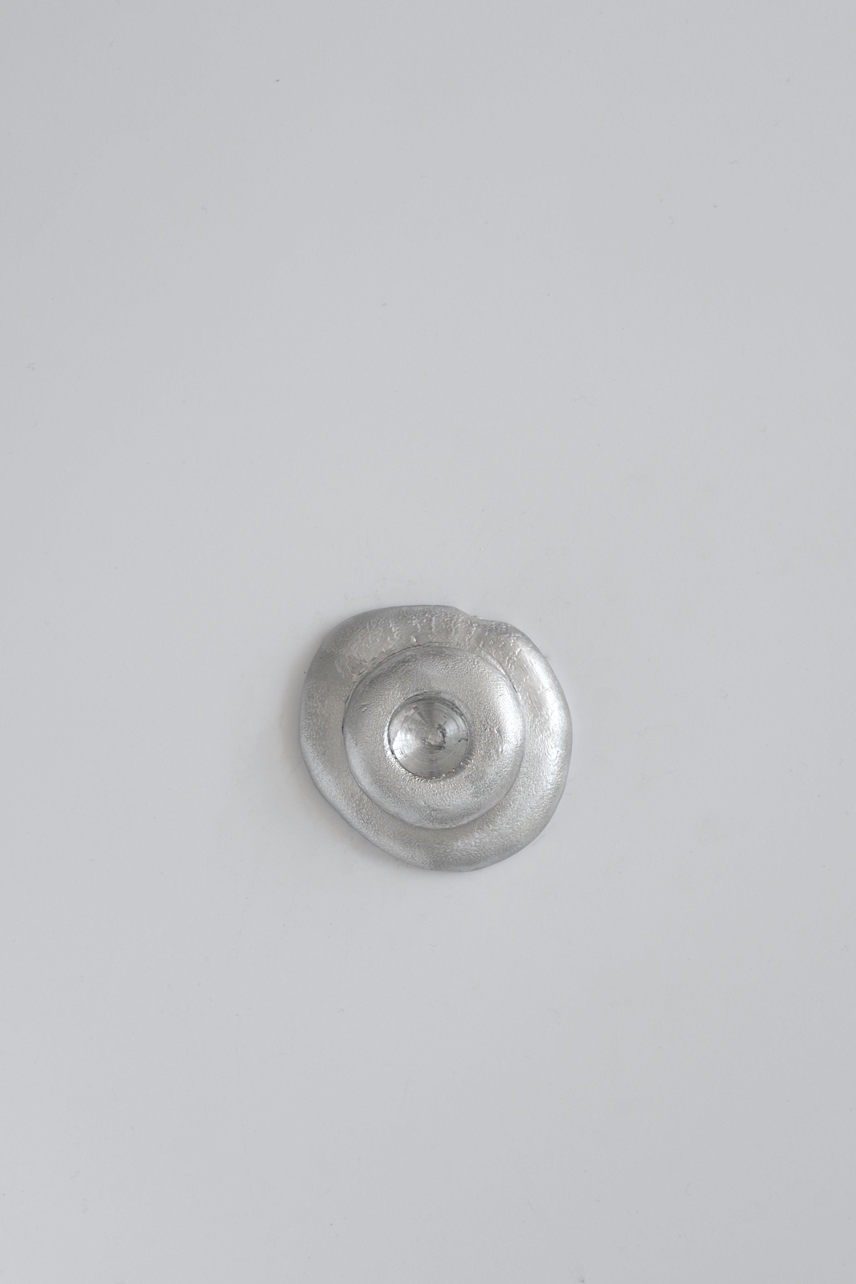 Aluminium candle holder small n2-Alfred Sahlén-[interior]-[design]-KIOSK48TH