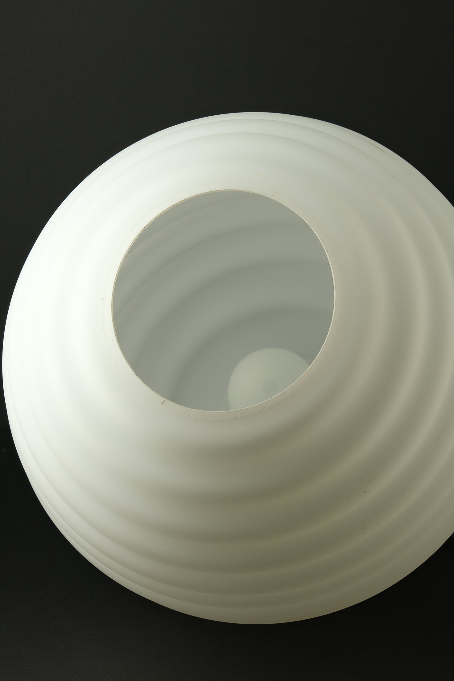 White Glass Pendant Lamp-Vintage-KIOSK48TH