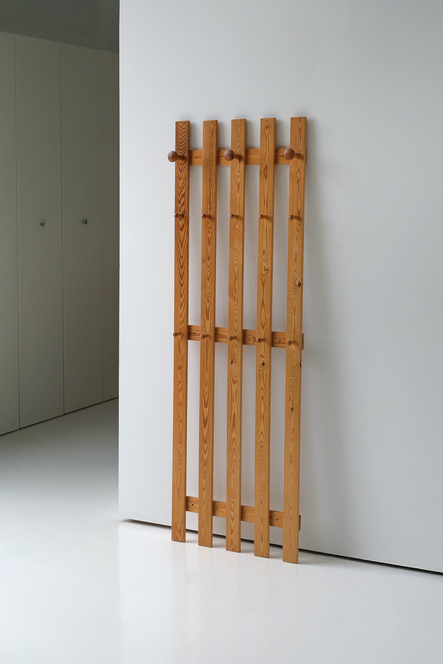 Pine Wall Rack-Vintage-KIOSK48TH