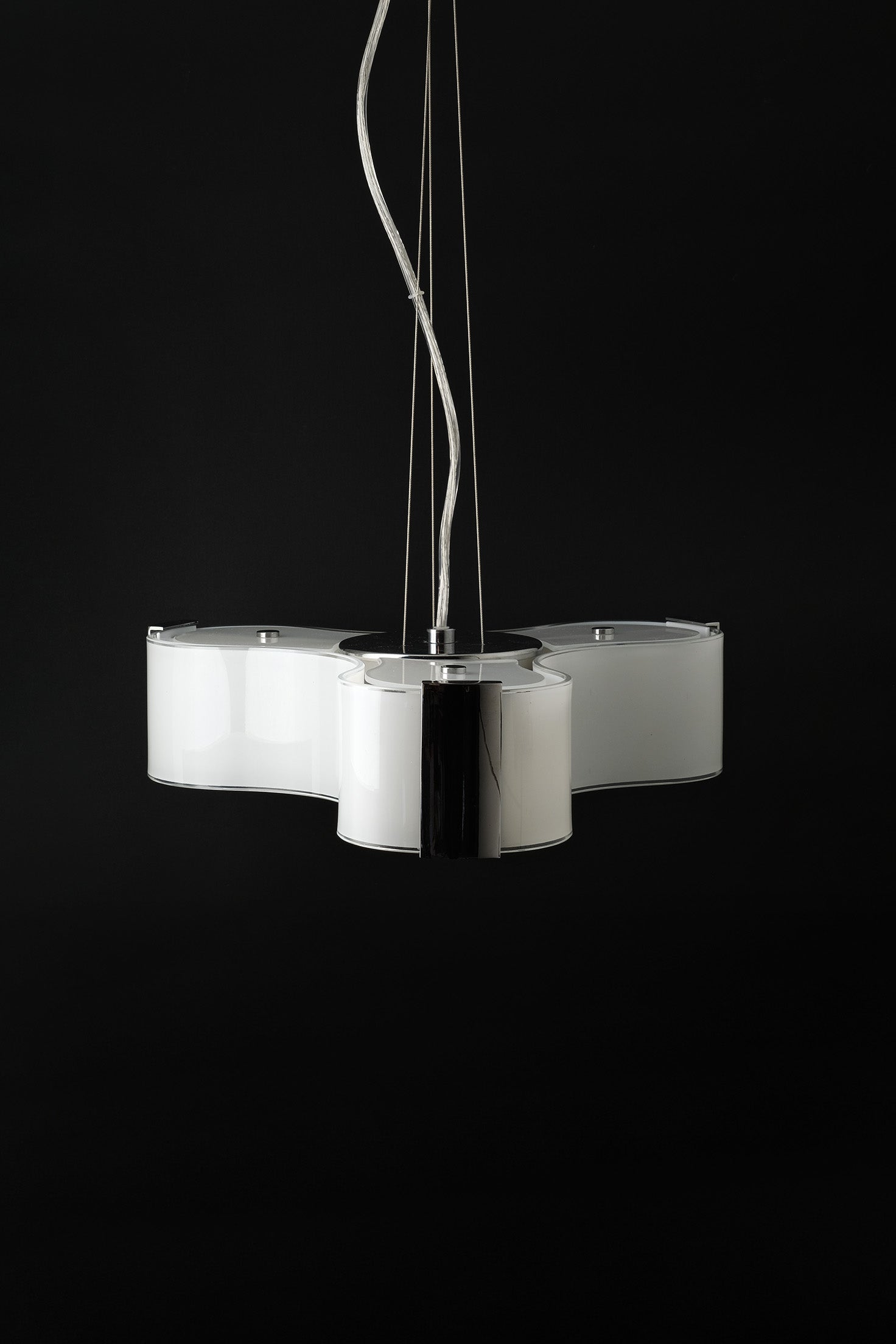 Tris Loftlampe af Andrea Tosetto