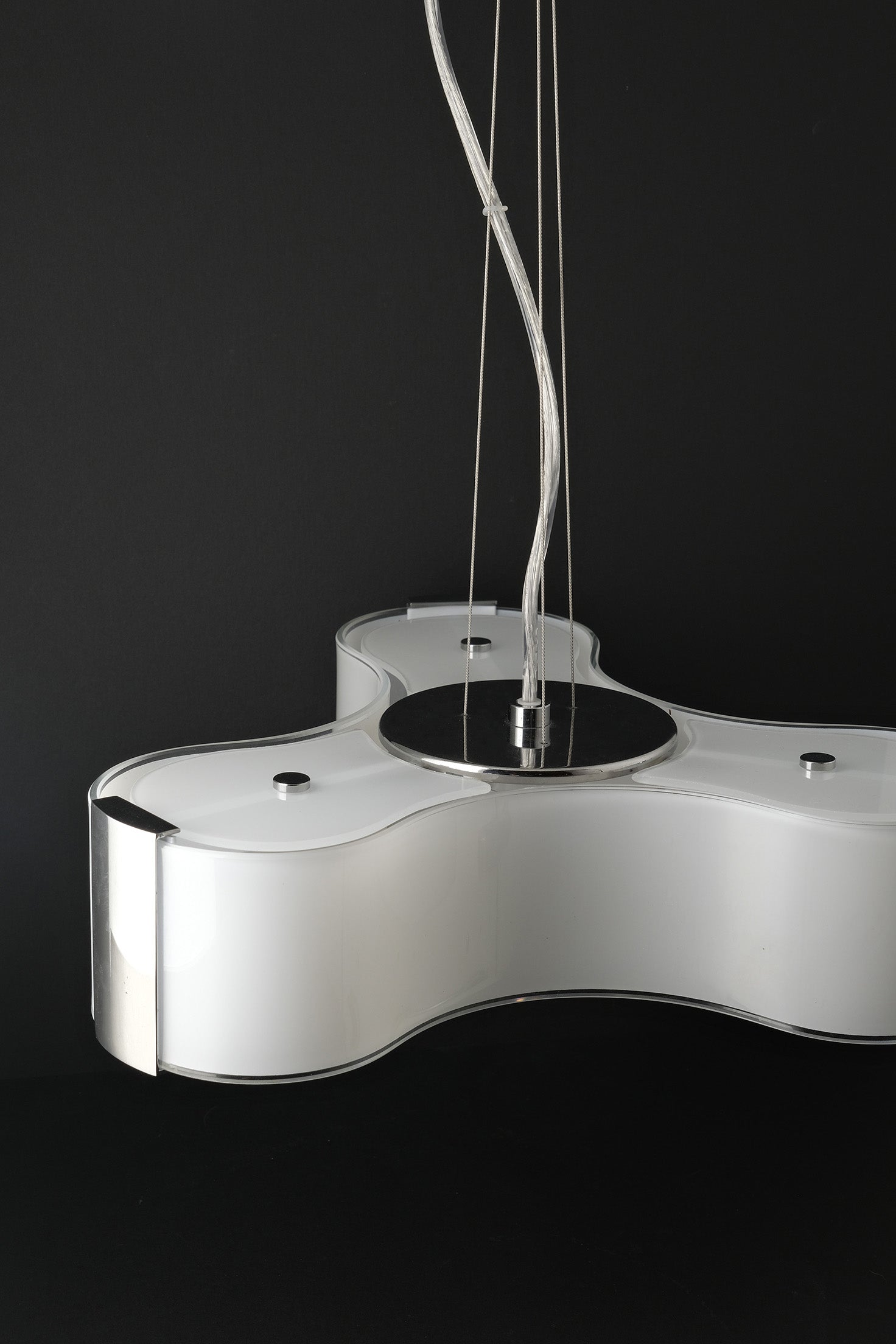 Tris Pendant by Andrea Tosetto