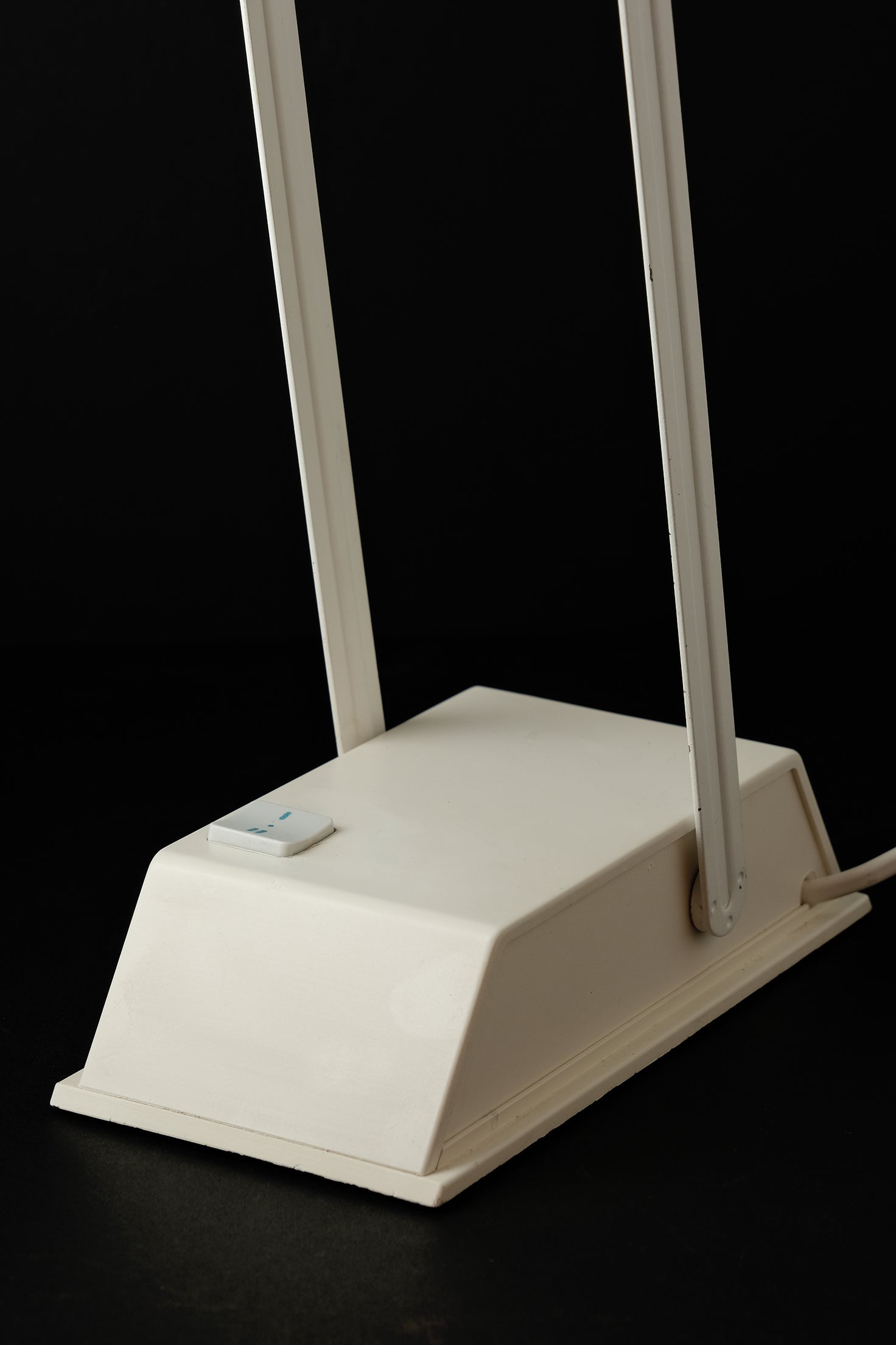 White 80s Desk Lamp