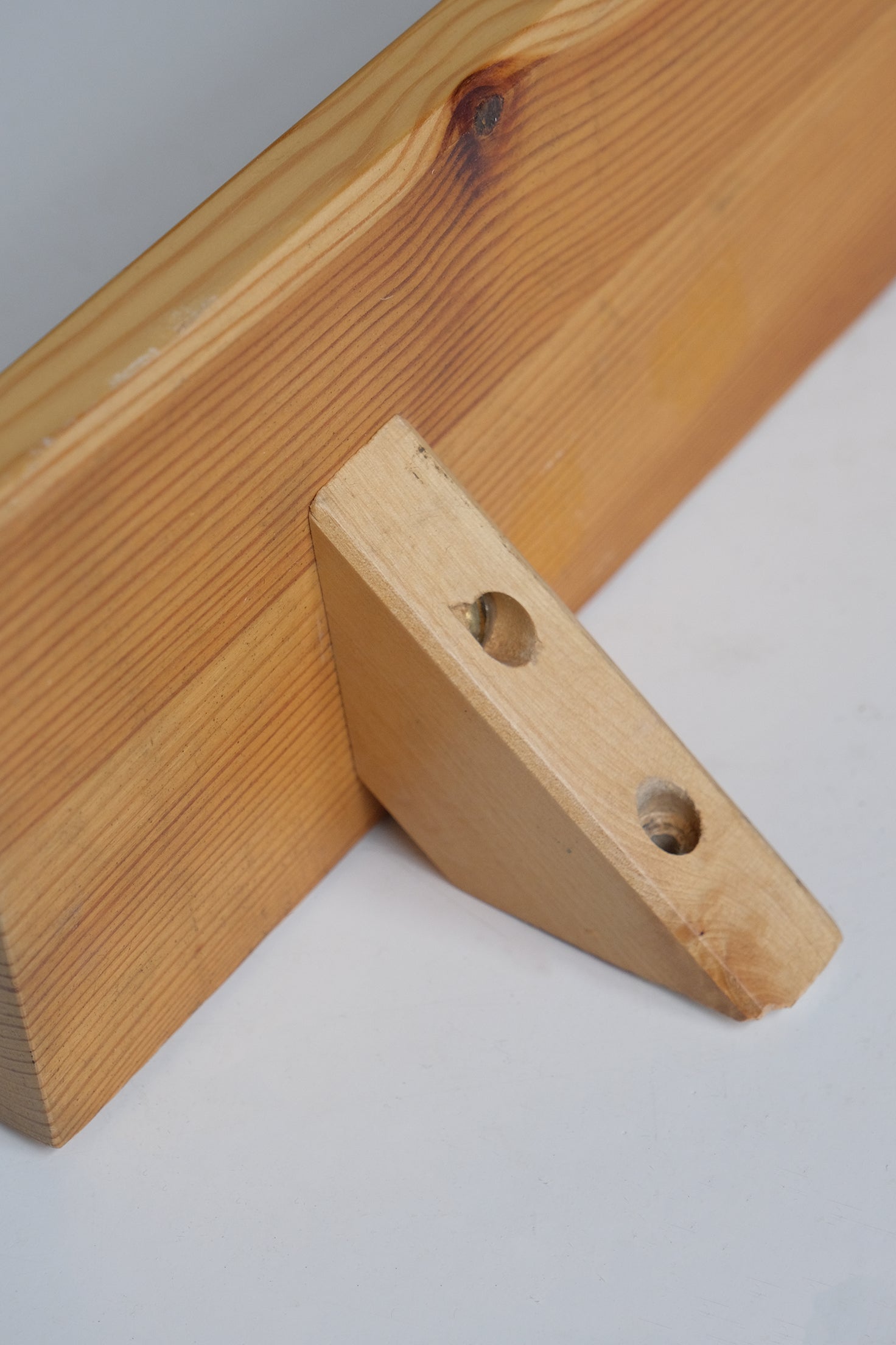 Pine Shelf