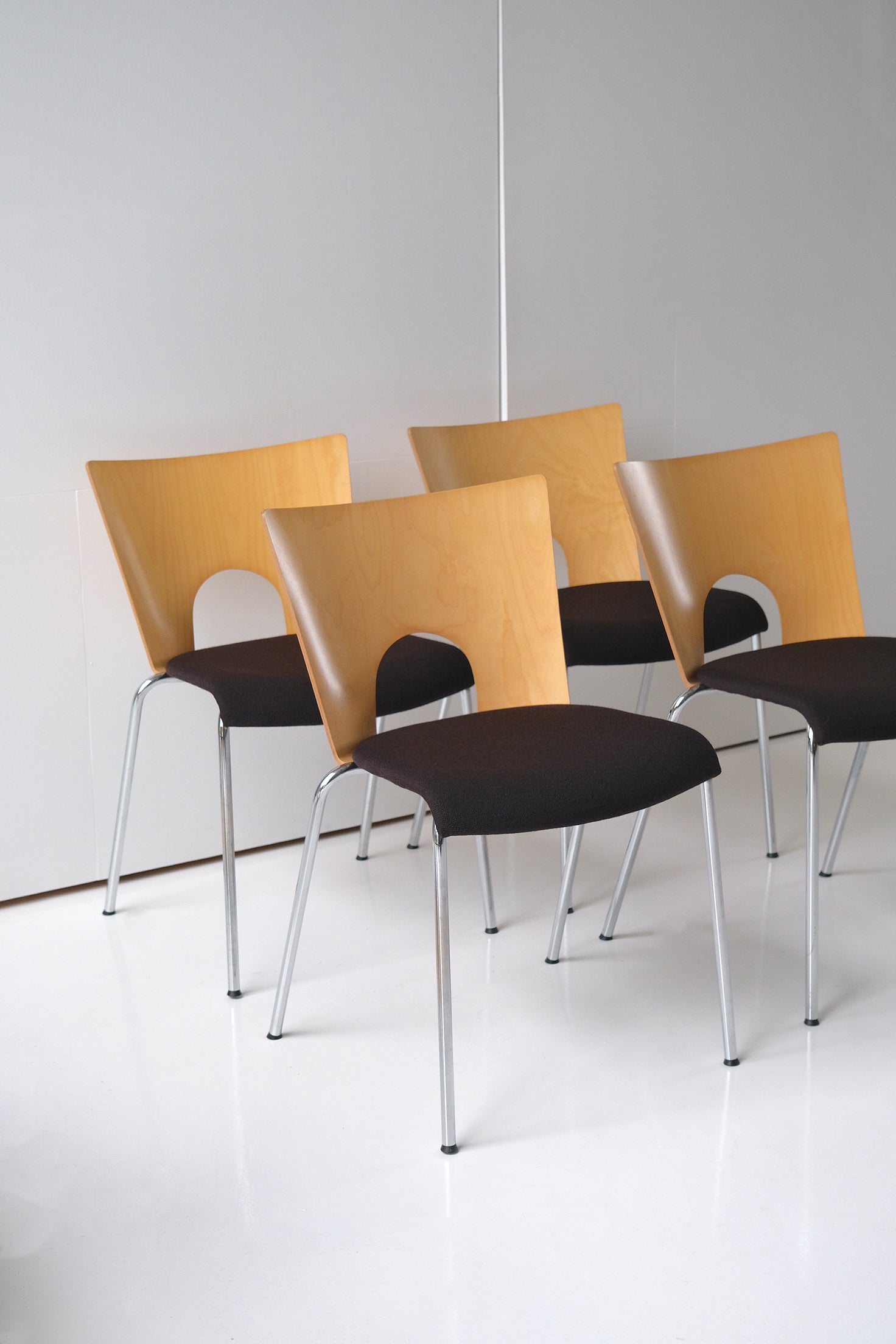 4 x Addit Stole af Niels Gammelgaard