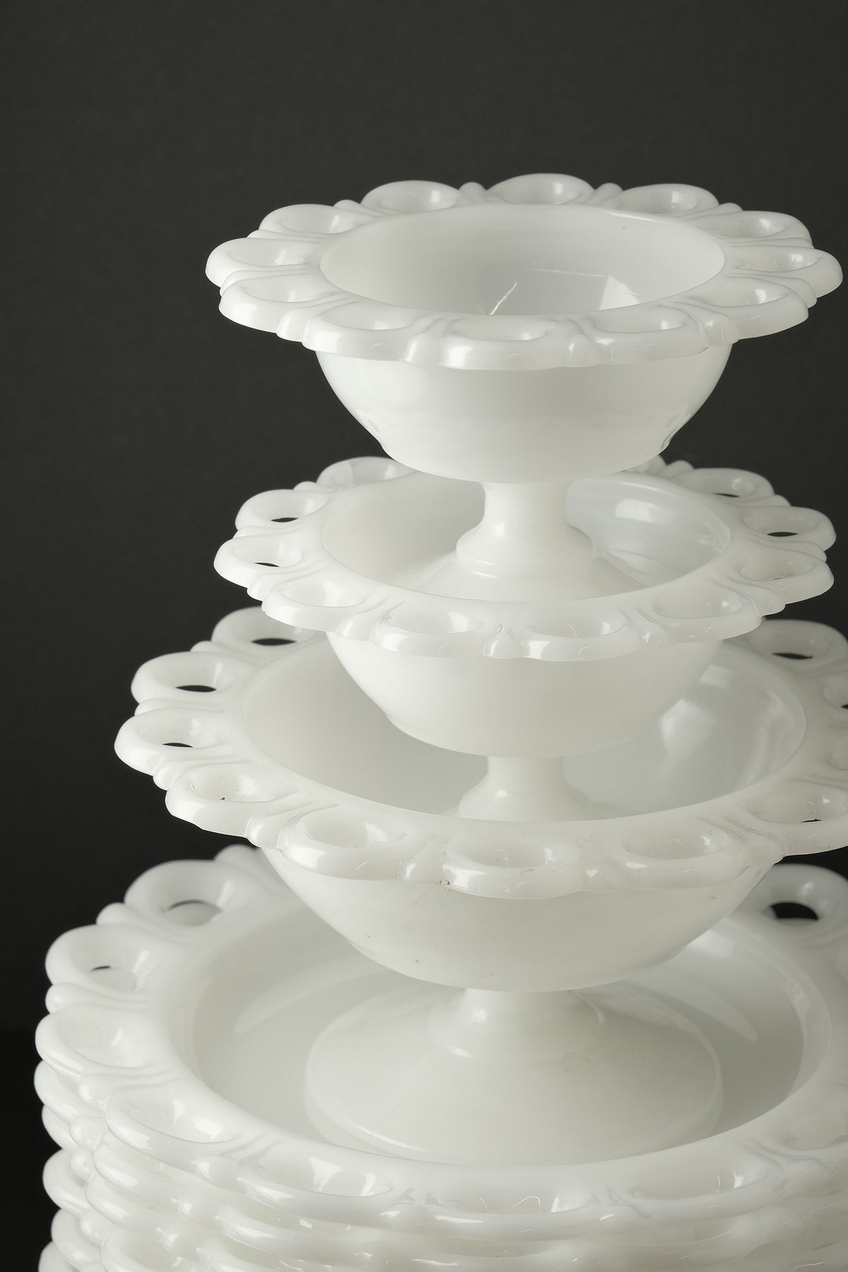 Lace Opal Glass Plate Set
