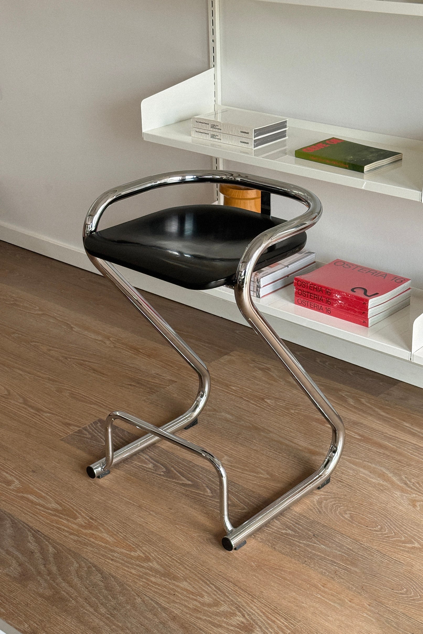 4 x S70-3 Bar Stool by Börge Lindau & Bo Lindekrantz