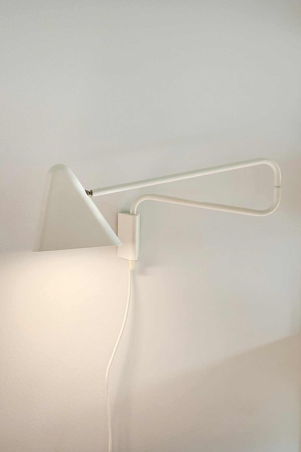 PS 2012 Wall Lamp by Johanna Jellinek