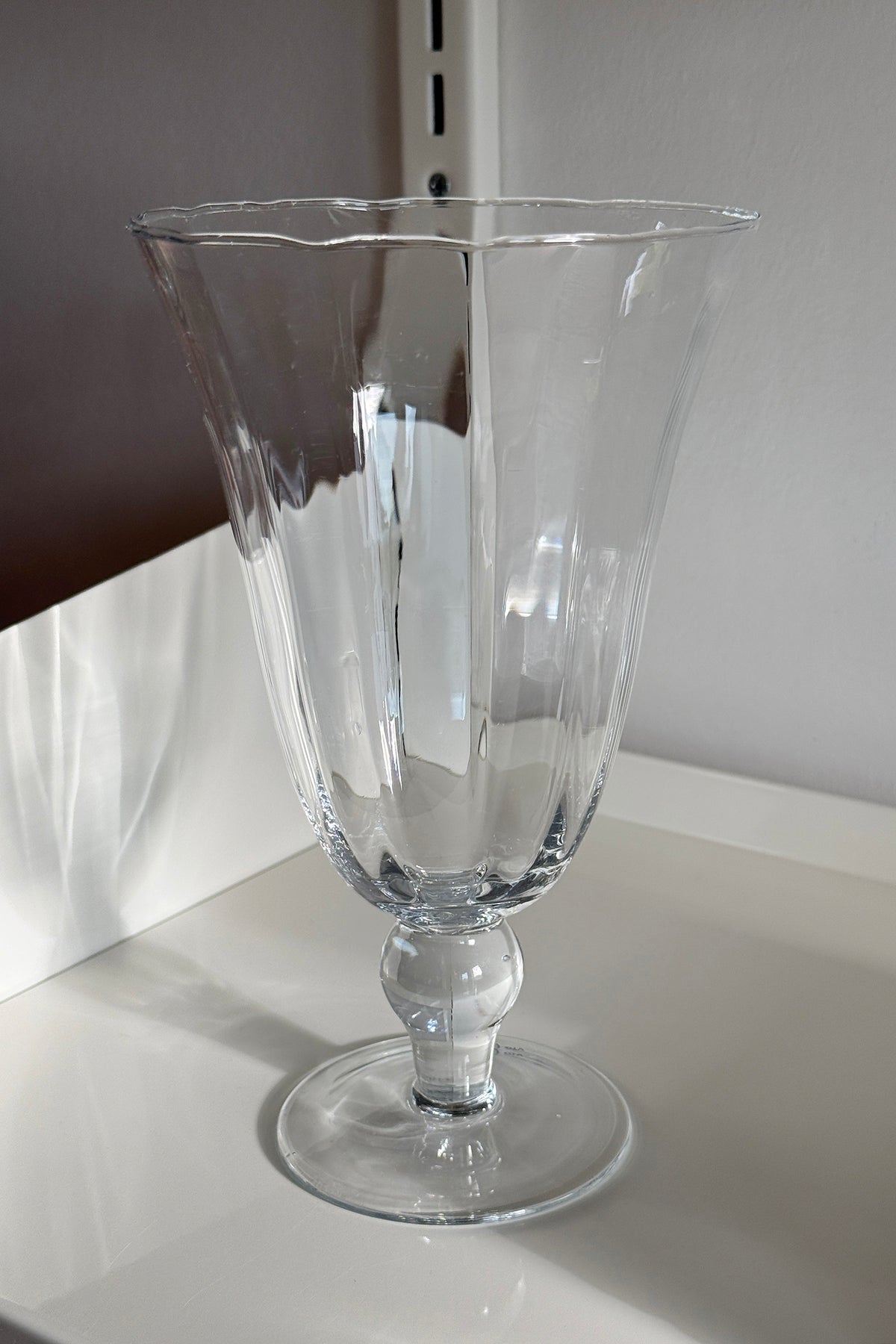 Footed Glass Vase 20,5cm