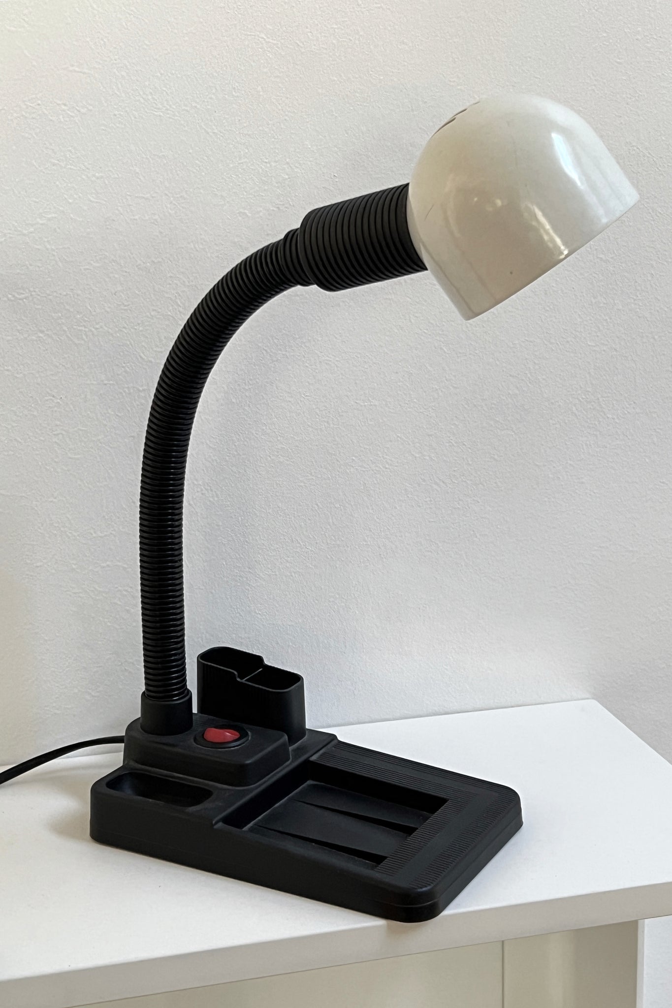 80s desk lamp with organizer-Vintage-[interior]-[design]-KIOSK48TH