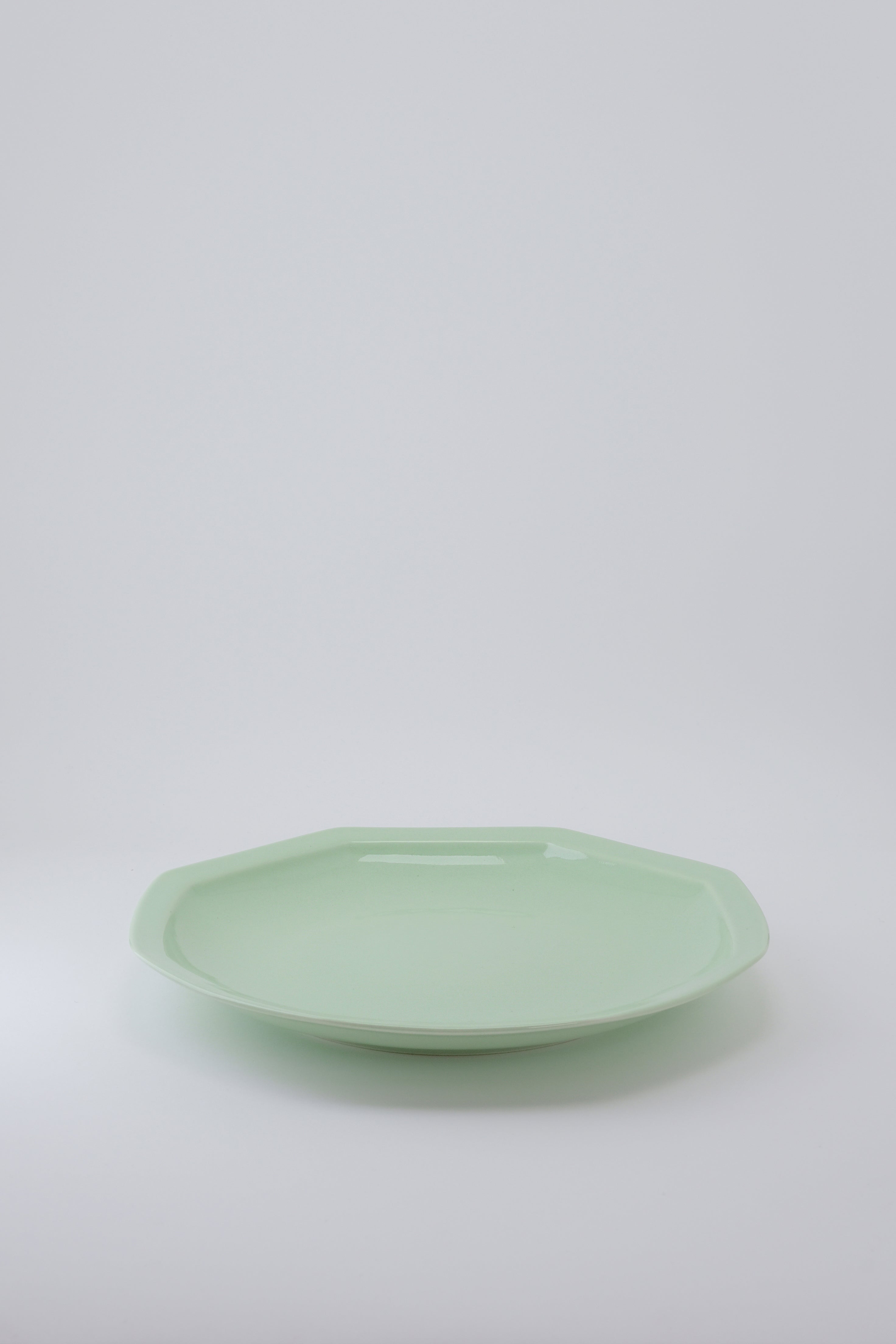 Octangle dinner plate mint-Ogre-[interior]-[design]-KIOSK48TH