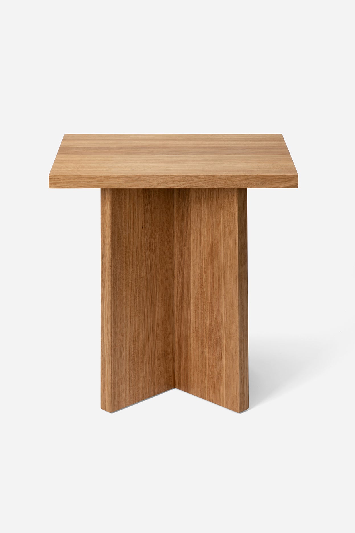 L6 CORINTH Side Table Natural Oak-LOEHR-KIOSK48TH