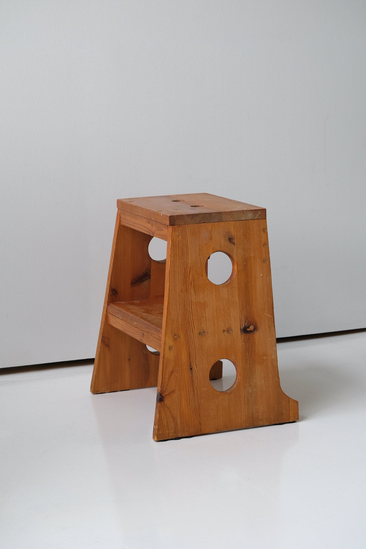 Pine Stool-Vintage-KIOSK48TH