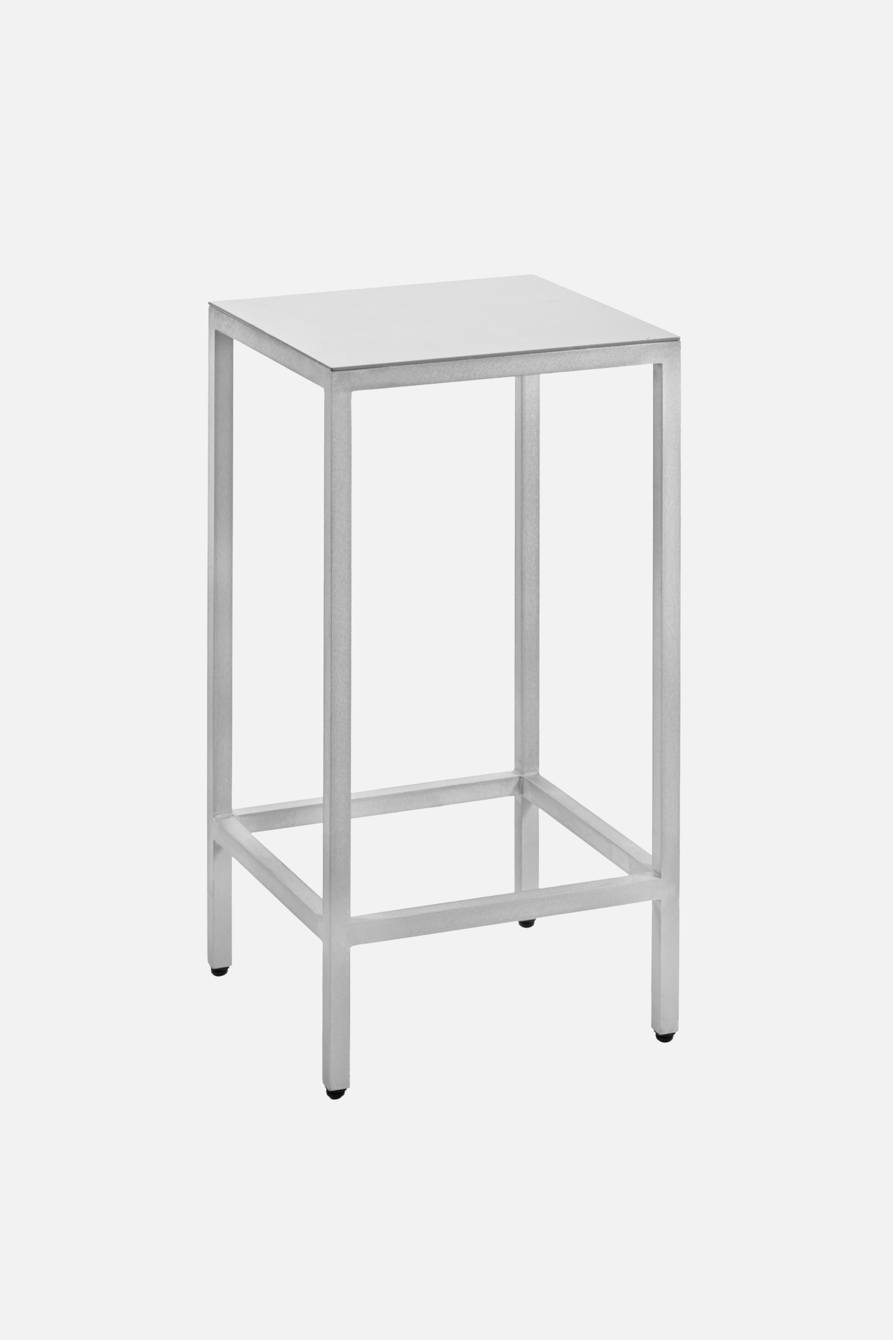 Alu Bar Stool M-Valerie_Objects-KIOSK48TH