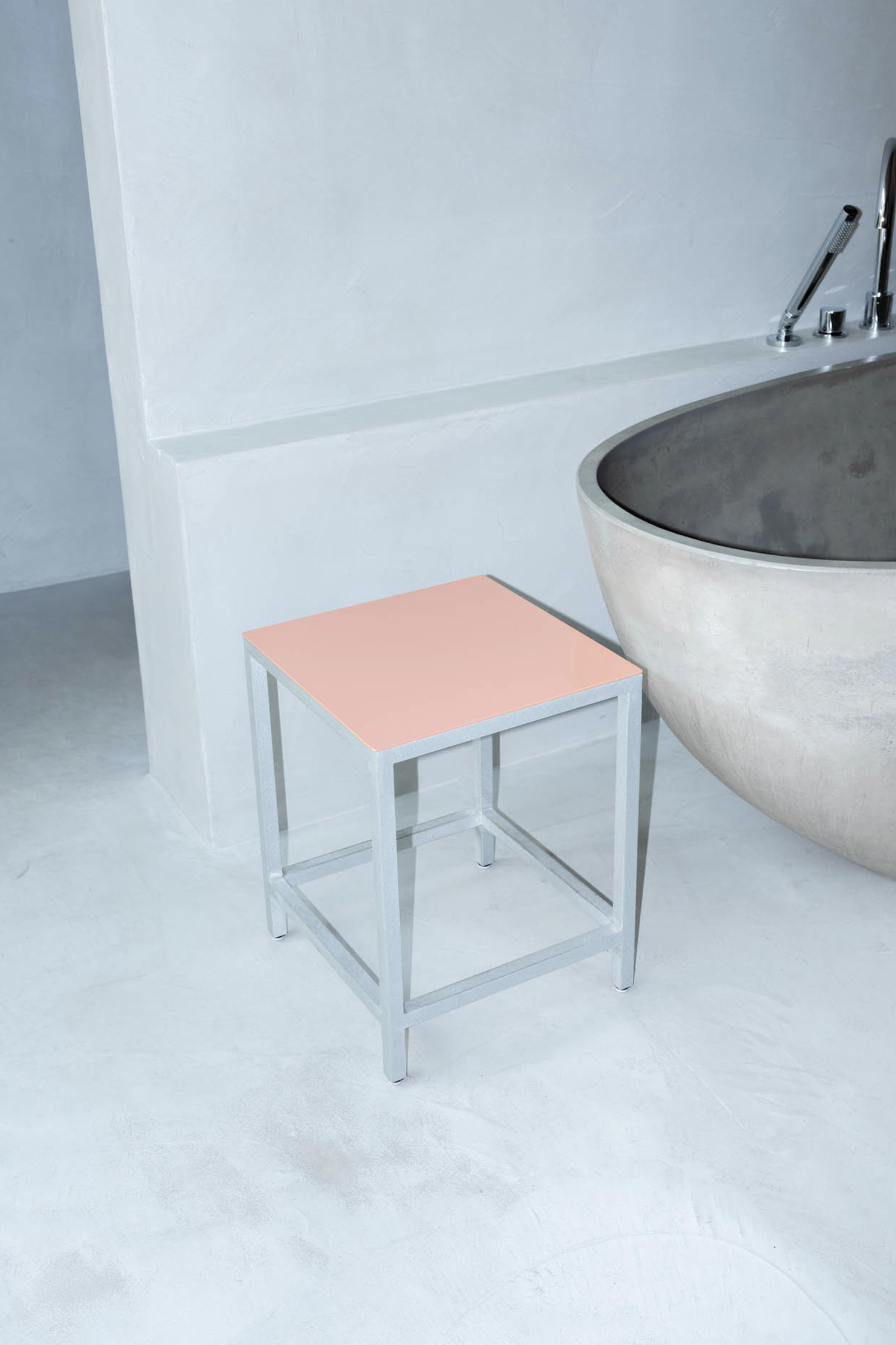 Alu Bar Stool S-Valerie_Objects-KIOSK48TH