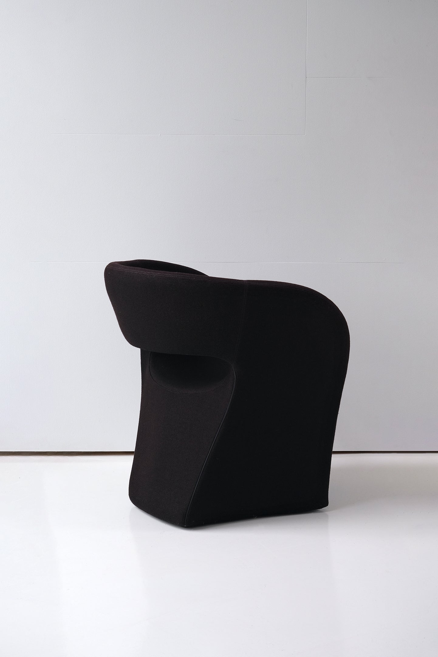 Black Armchair-Vintage-KIOSK48TH
