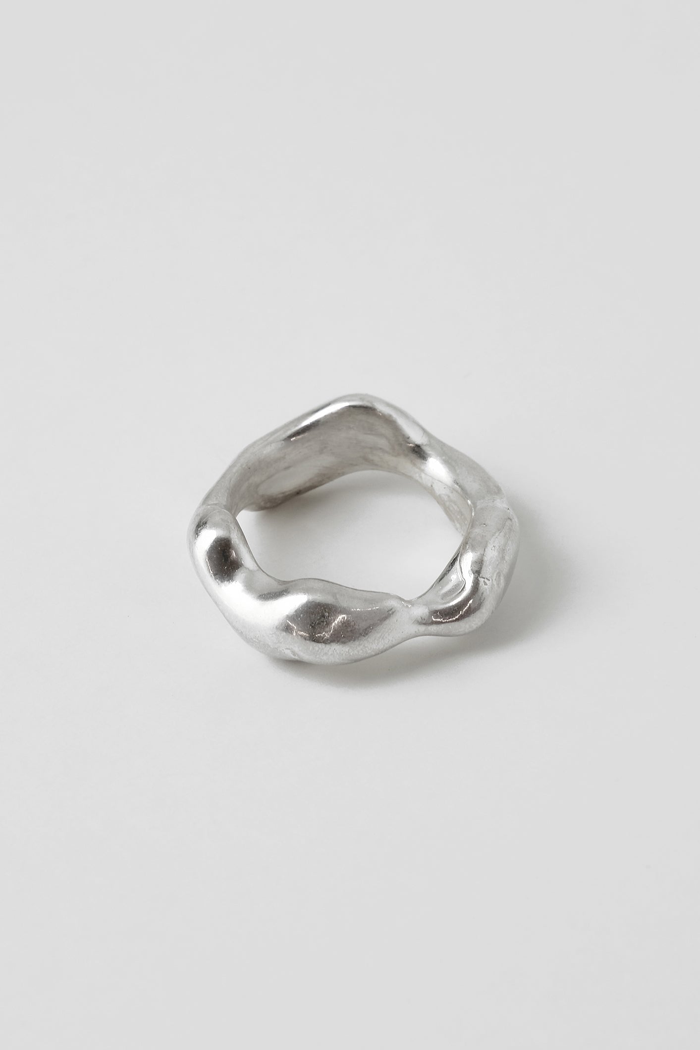 Chunky River ring-Magma-[Magmacph]-[smykker]-[jewelry]-[sølv]-KIOSK48TH