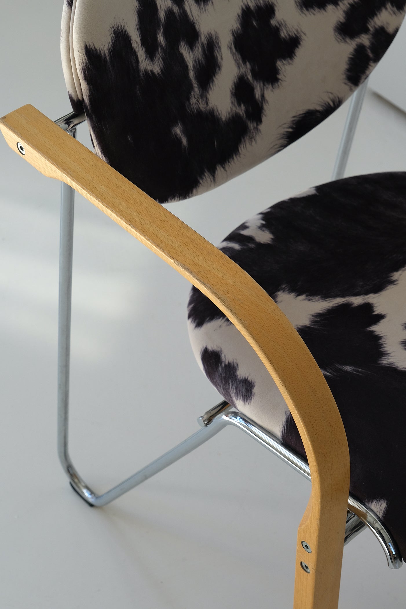 Cow Chrome / Beech Chair-Vintage-KIOSK48TH