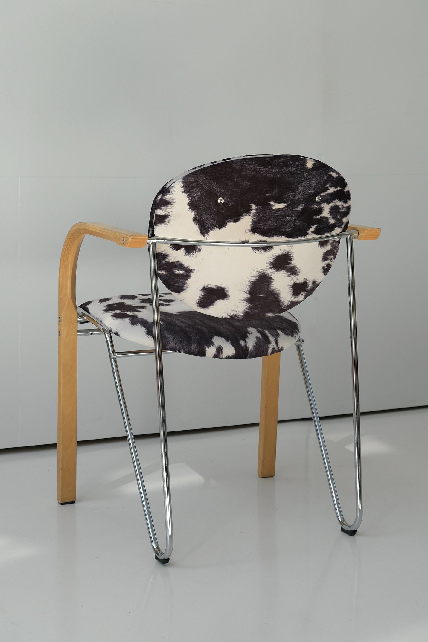 Cow Chrome / Beech Chair-Vintage-KIOSK48TH