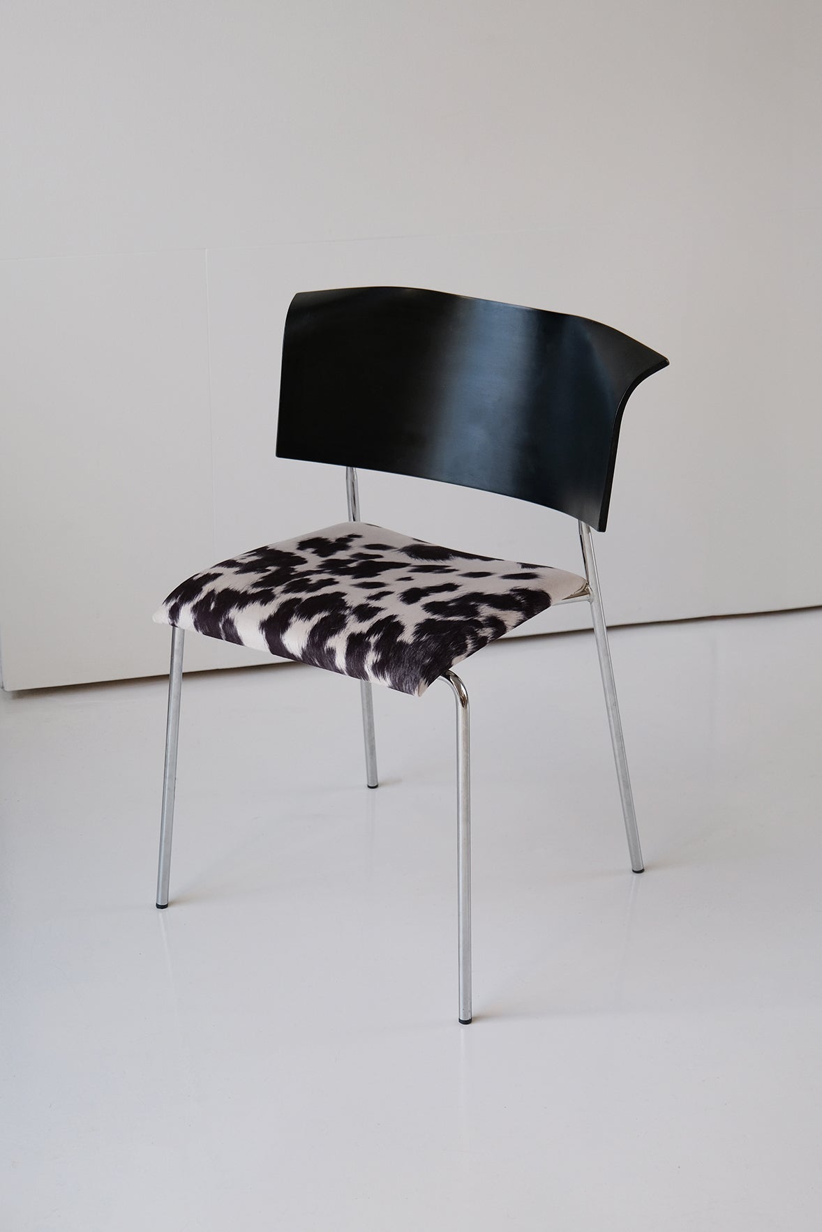 Cow Chrome Chair-Vintage-KIOSK48TH