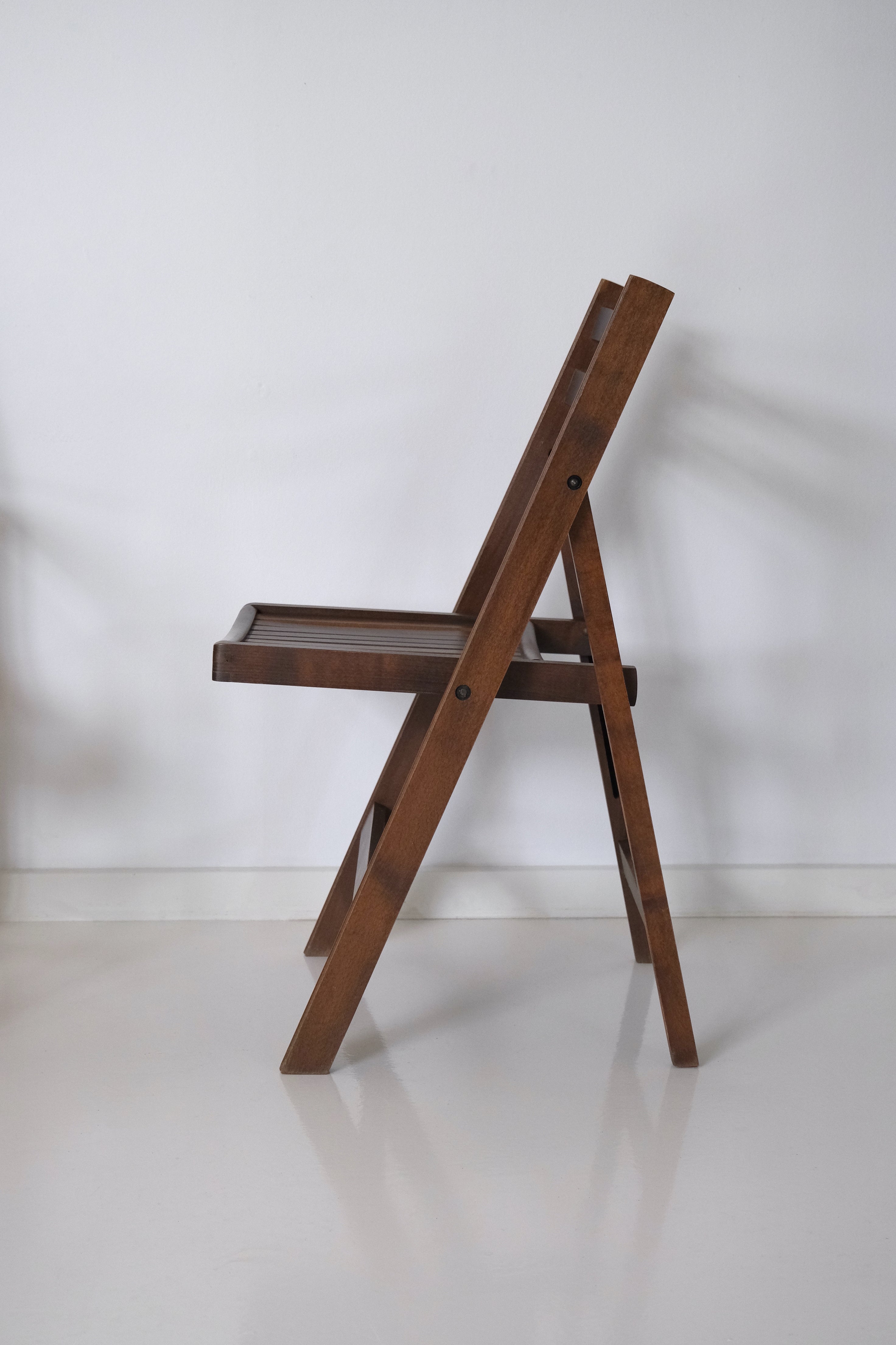 Dark Folding Chair-Vintage-KIOSK48TH
