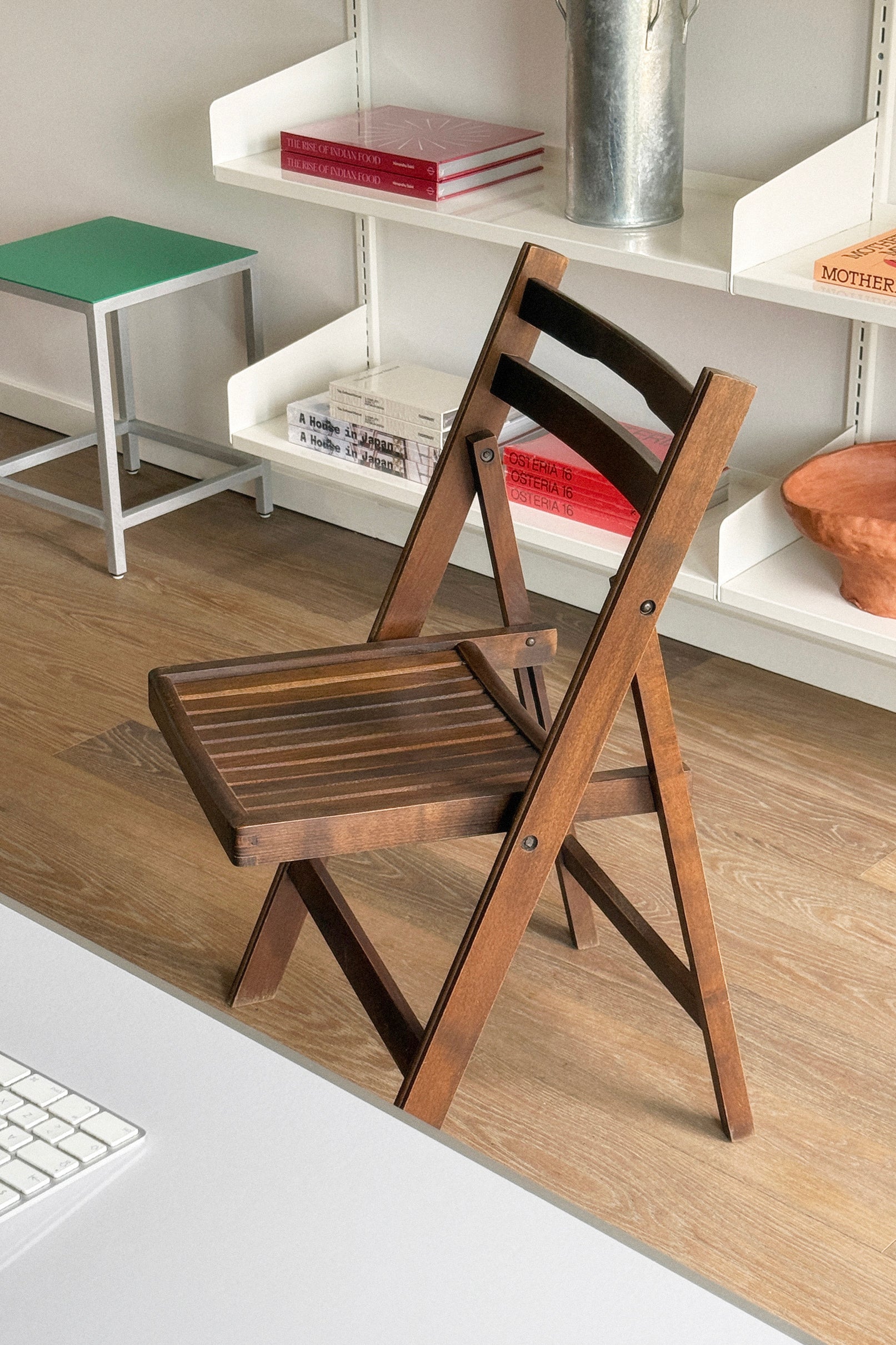Dark Folding Chair-Vintage-KIOSK48TH