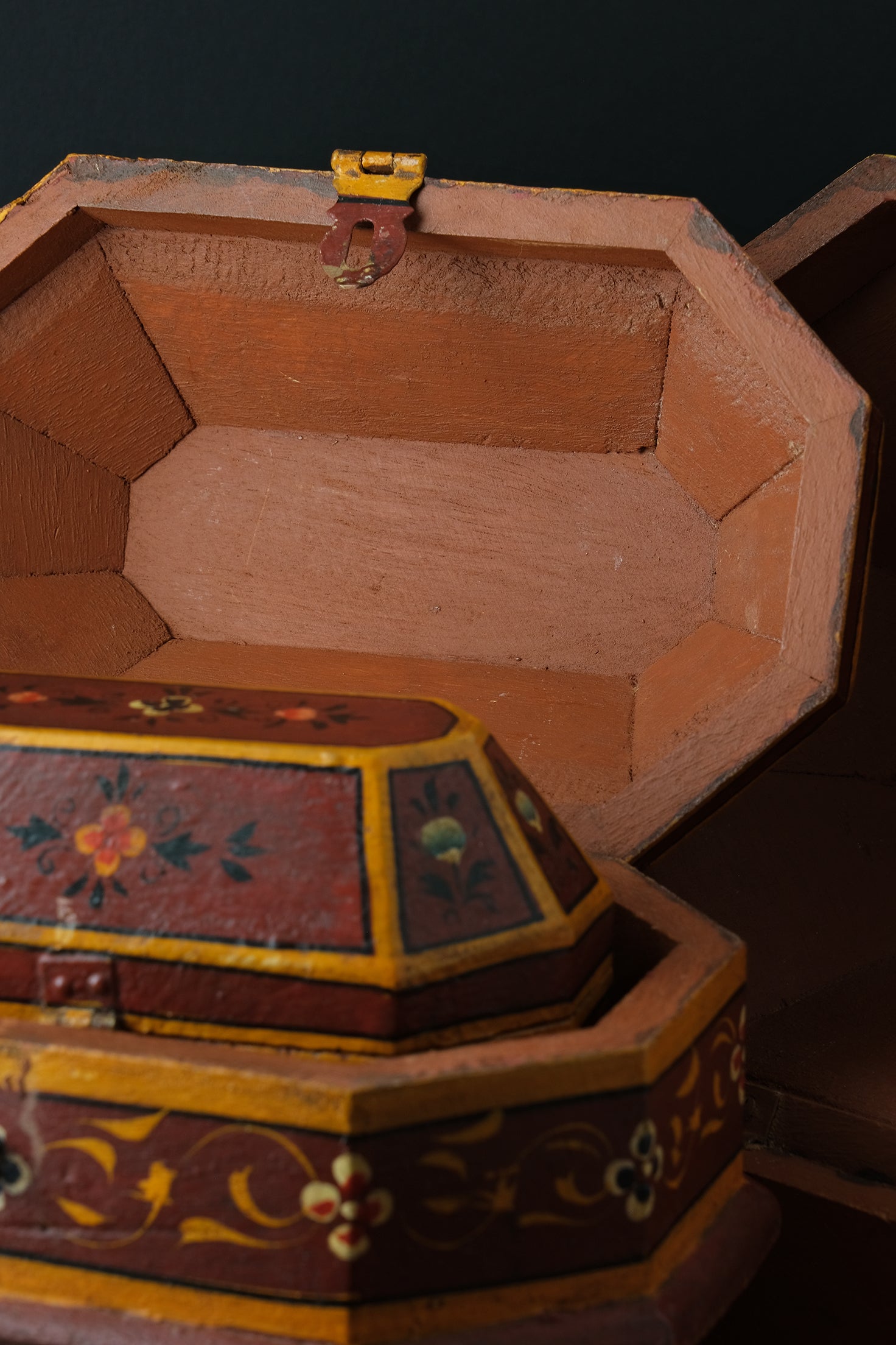 Decorated Octagonal Boxes-Vintage-KIOSK48TH