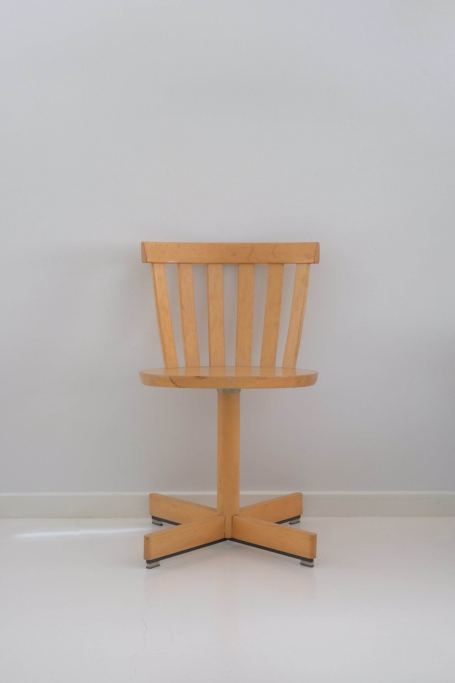 Edsbyverken Chair-Vintage-KIOSK48TH