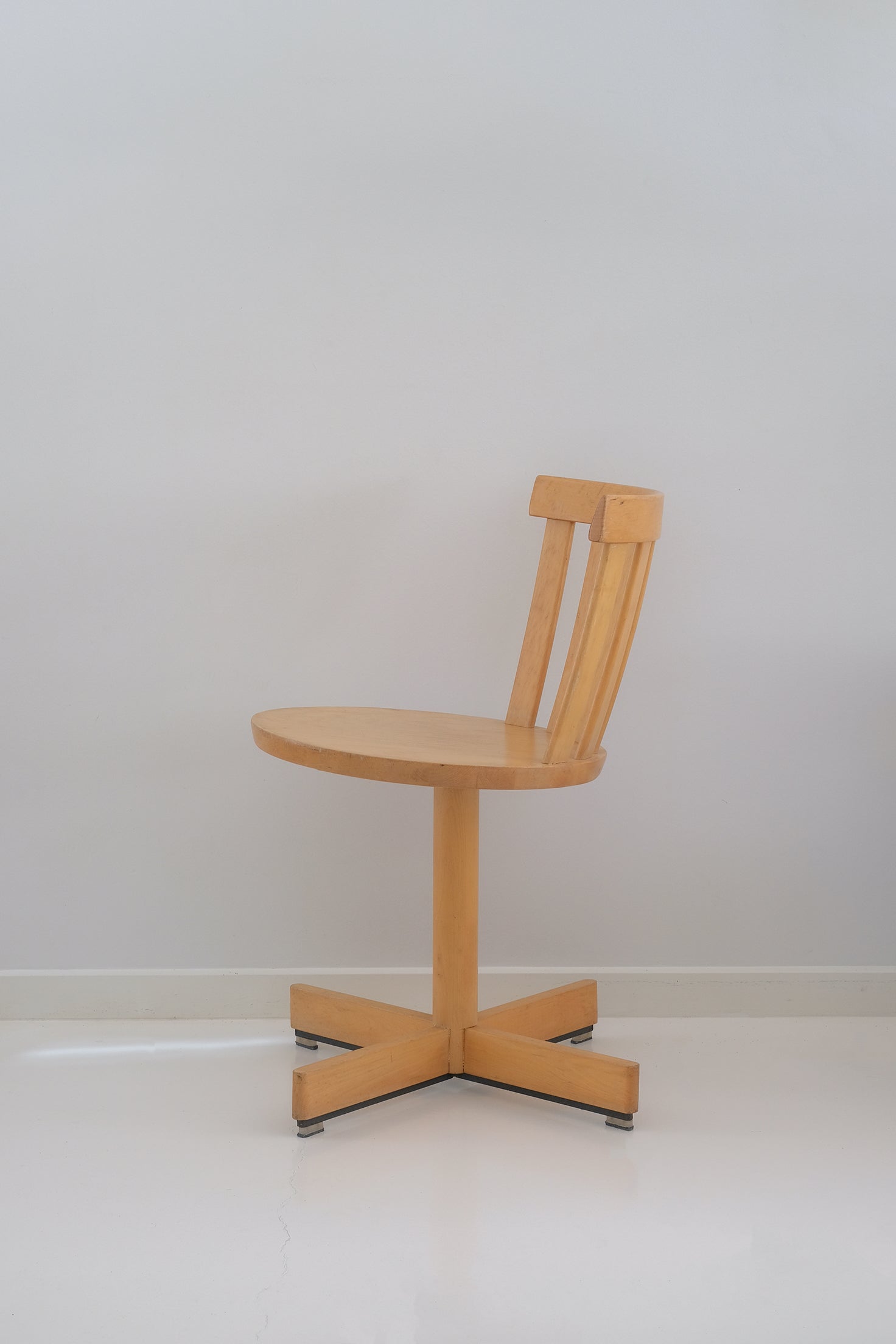 Edsbyverken Chair-Vintage-KIOSK48TH