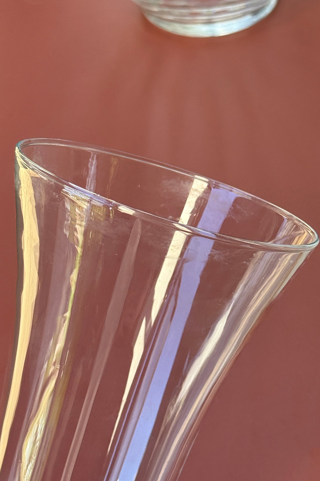 Footed Glass Vase 28cm-Vintage-KIOSK48TH