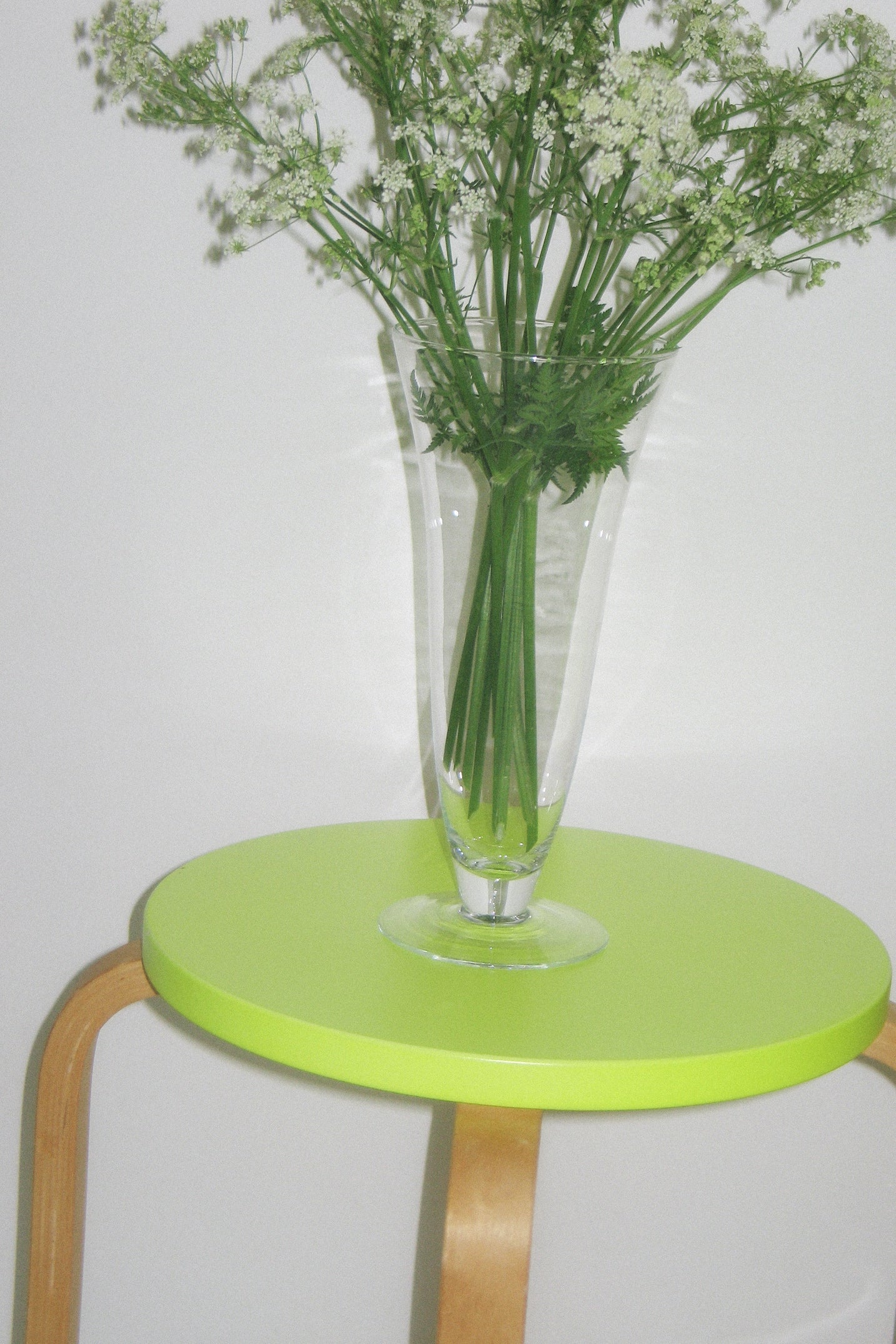 Footed Glass Vase 28cm-Vintage-KIOSK48TH