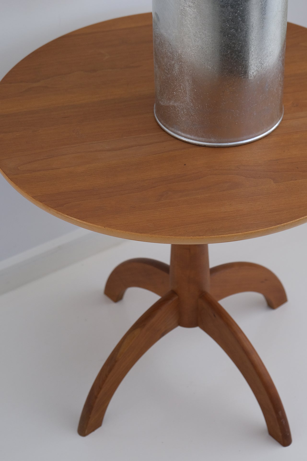 Footed Side Table-Vintage-KIOSK48TH