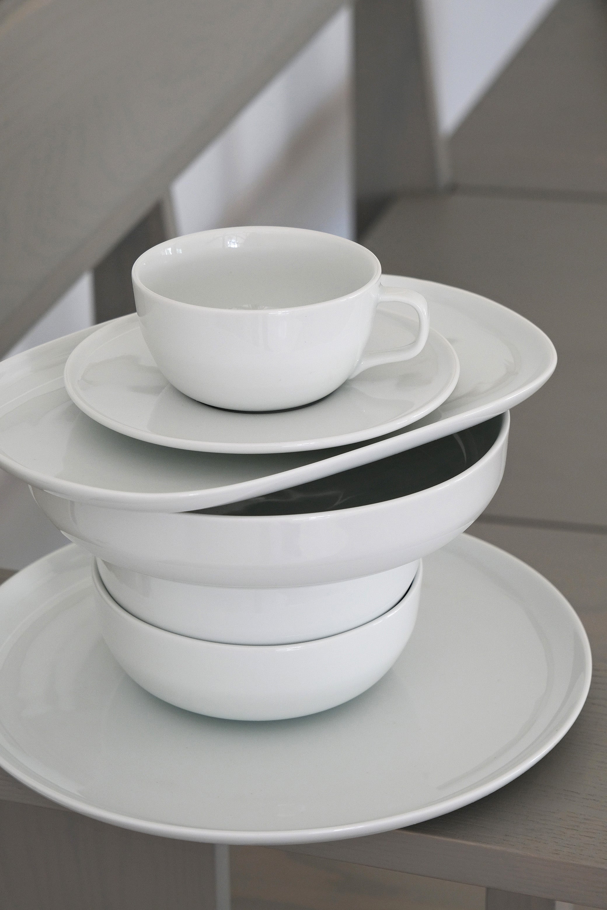Itsumo oval serving plate 25cm-Alessi-KIOSK48TH