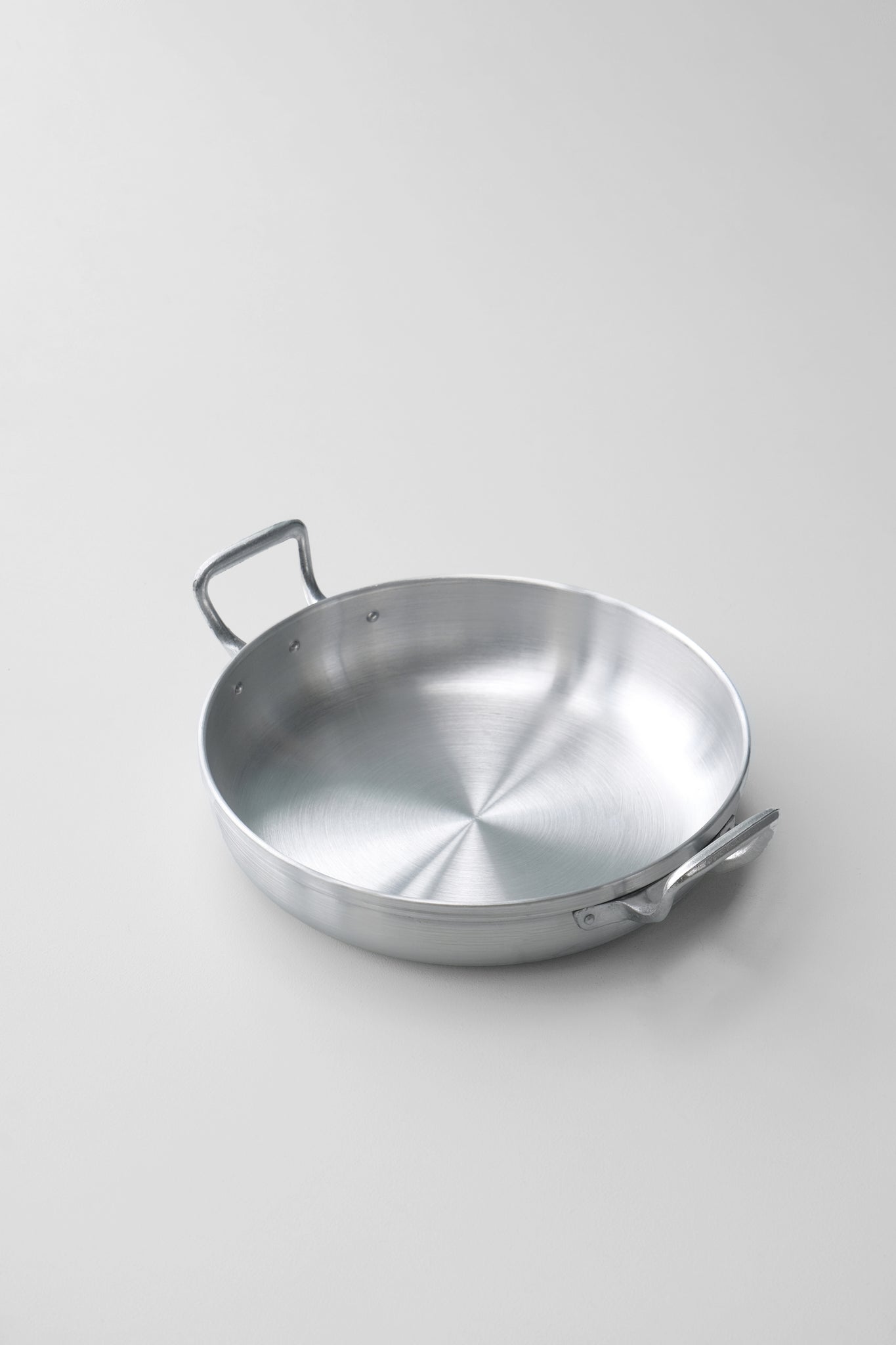 Round serving/frying pan 2 sizes-Inox-KIOSK48TH