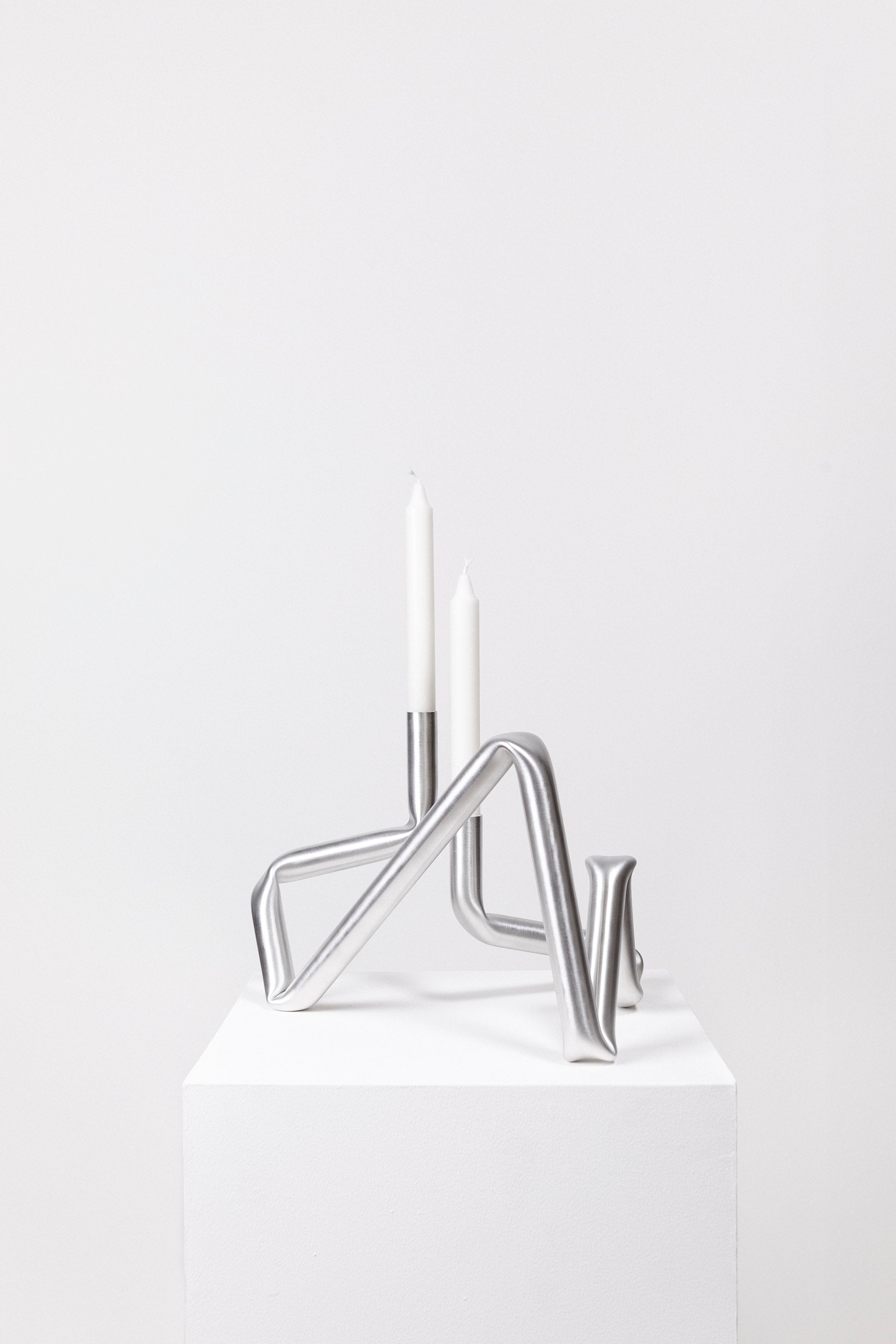 Bucatini candle holder aluminium-(a.o.t.)-KIOSK48TH