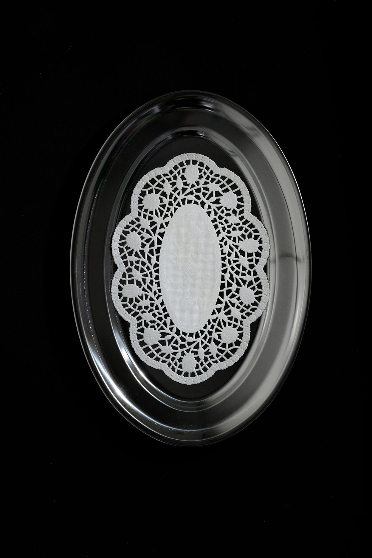 20 x Oval Paper Doilies