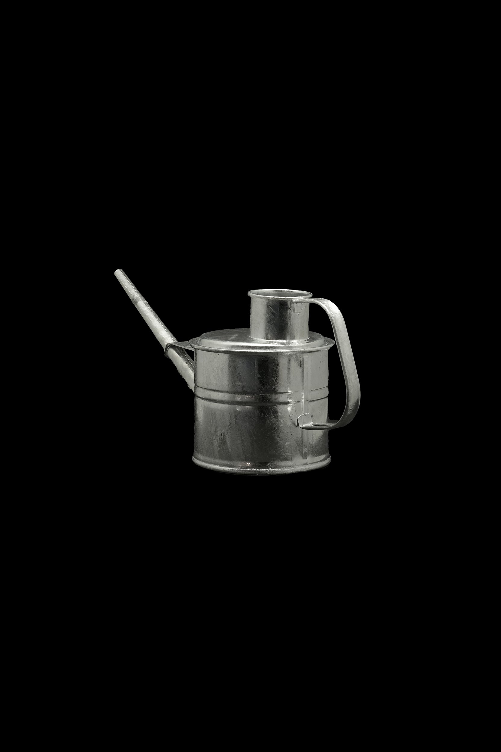 Zink Watering Can 2L-Objects-KIOSK48TH