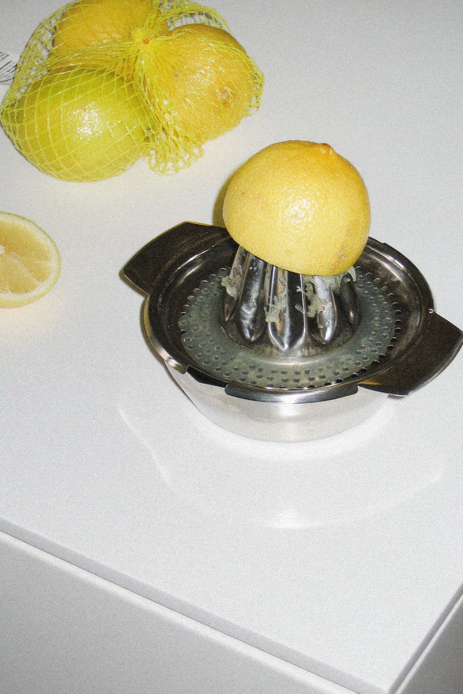Lemon squeezer steel-Inox-[interior]-[design]-KIOSK48TH