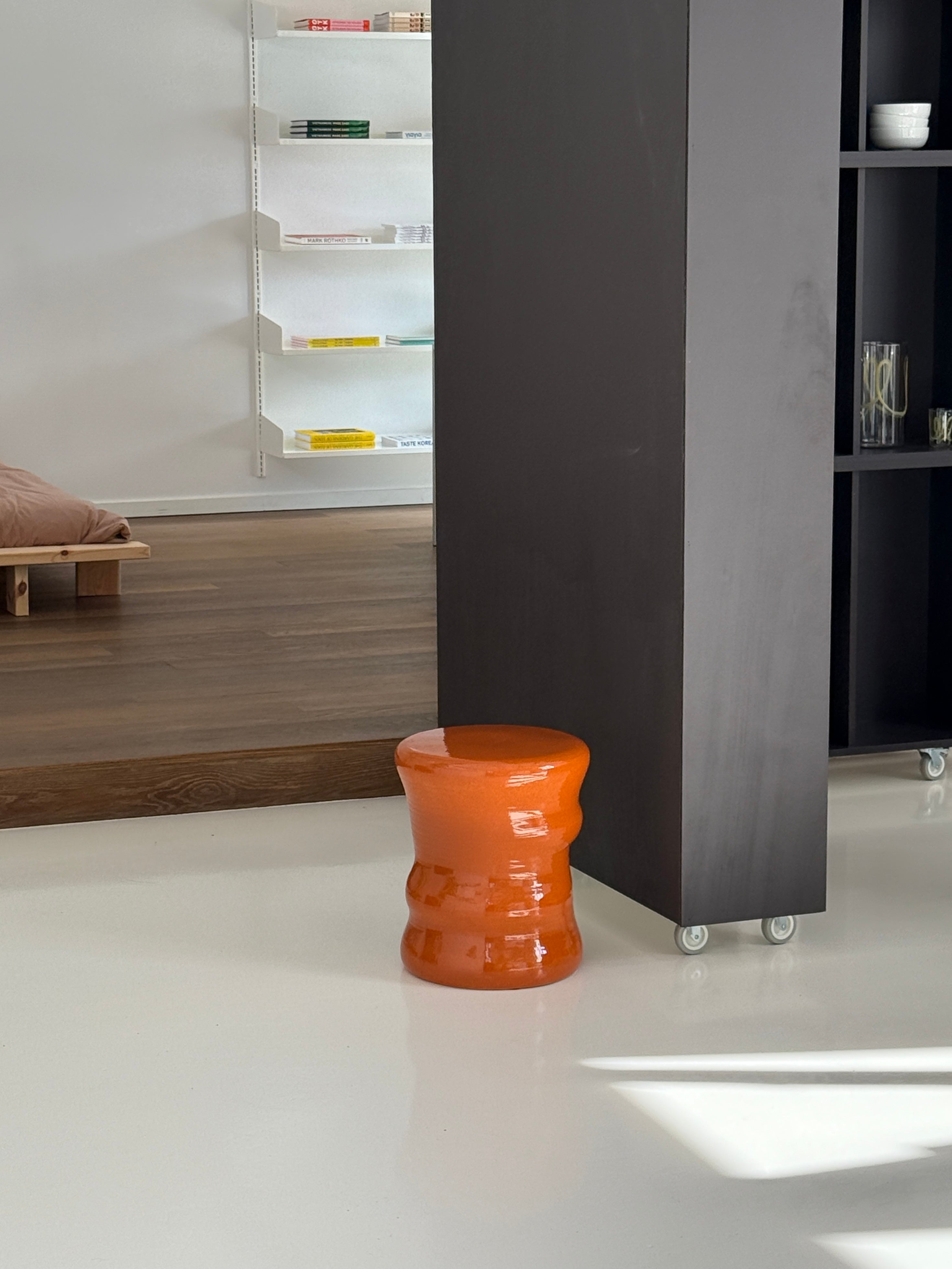 Organic Ceramic Side Table Rust-Serax-KIOSK48TH