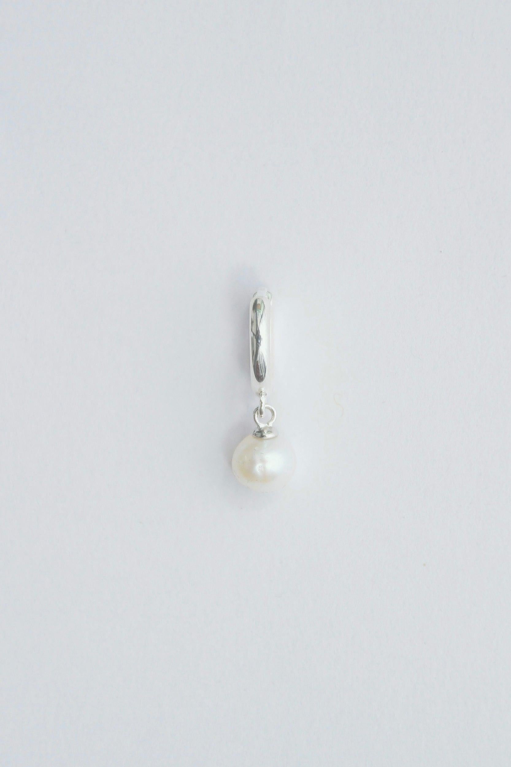 Round Pearl Huggie Earring-Prawn-KIOSK48TH