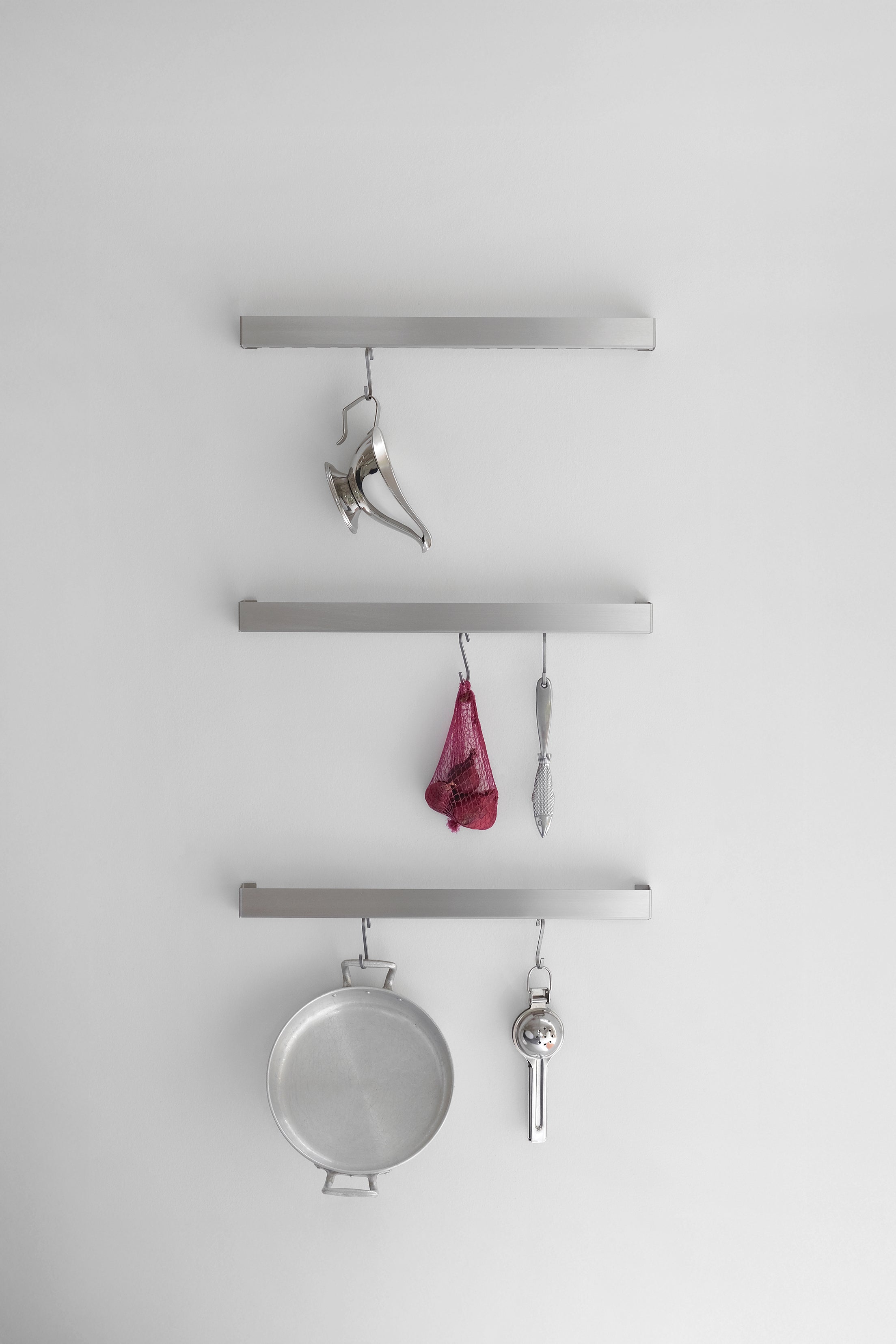 KIOSK48TH Peder gear rack 55