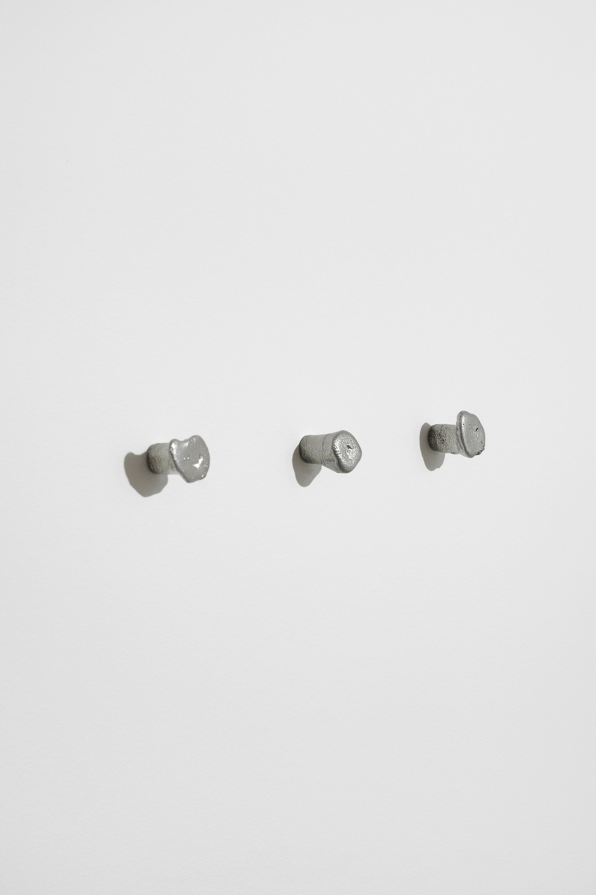 Tin wall knob-Alfred Sahlén-KIOSK48TH