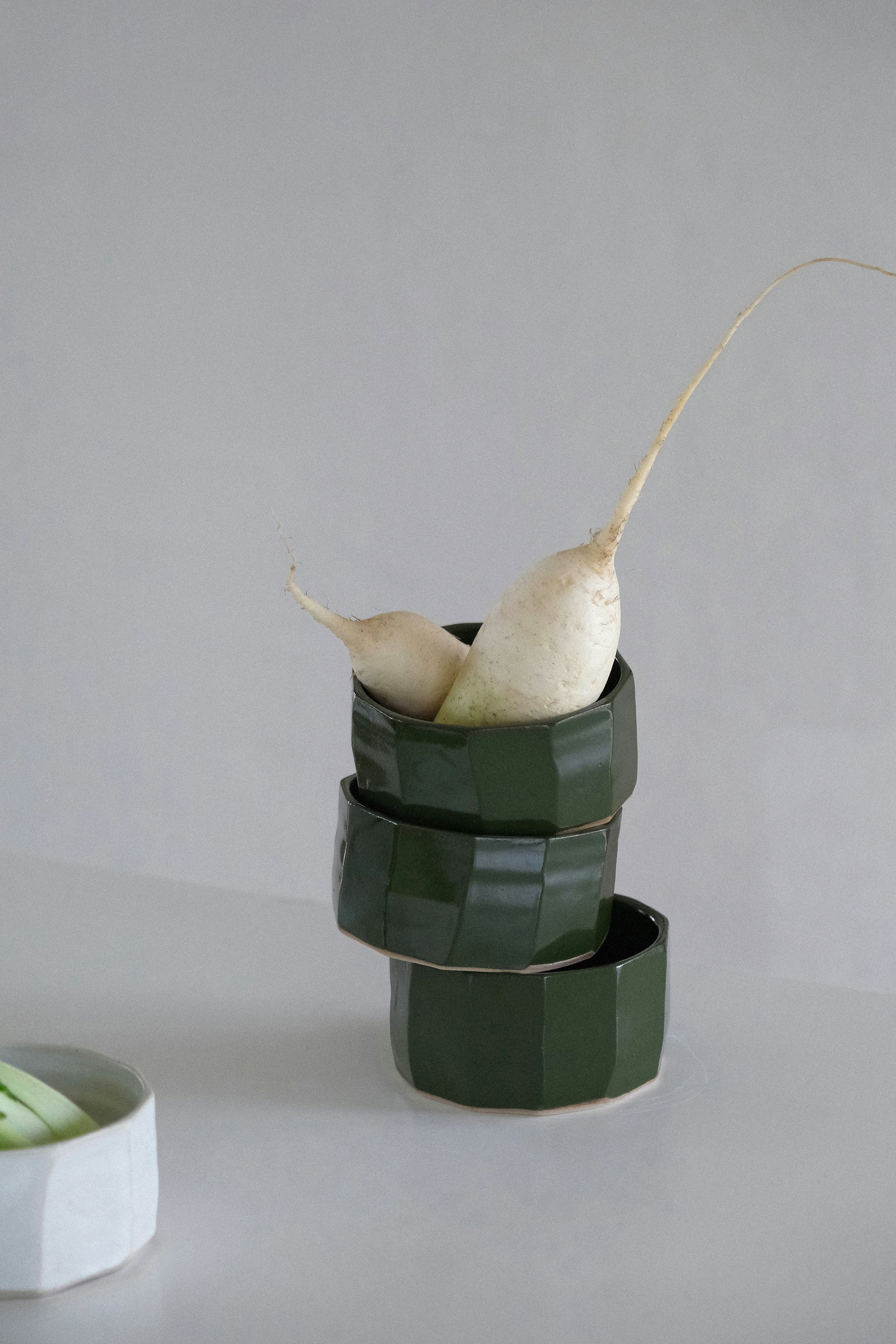 Trim Bowl green glossy-KIOSK48TH+Katrine Würtz-KIOSK48TH