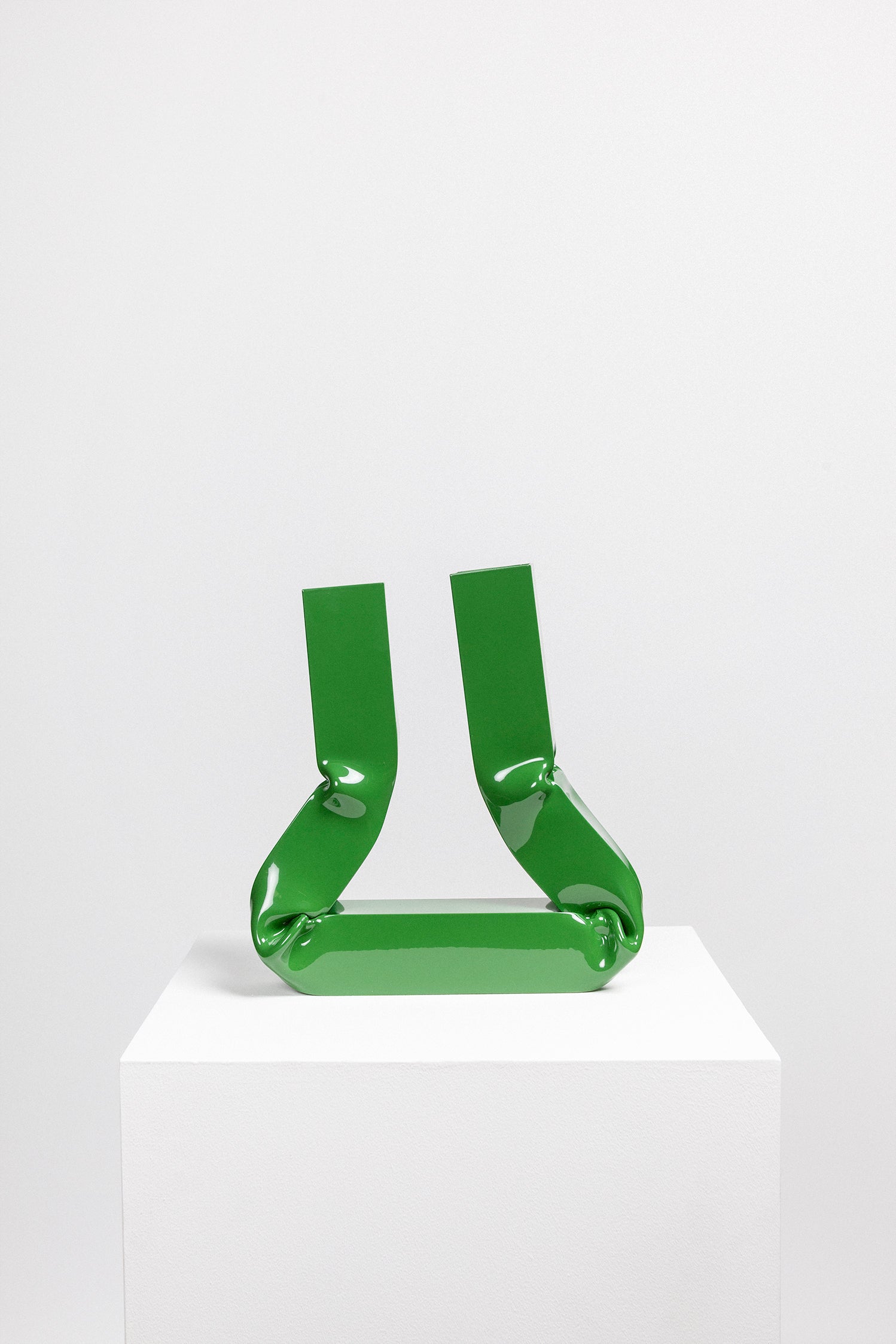 Vasi vase green-(a.o.t.)-KIOSK48TH