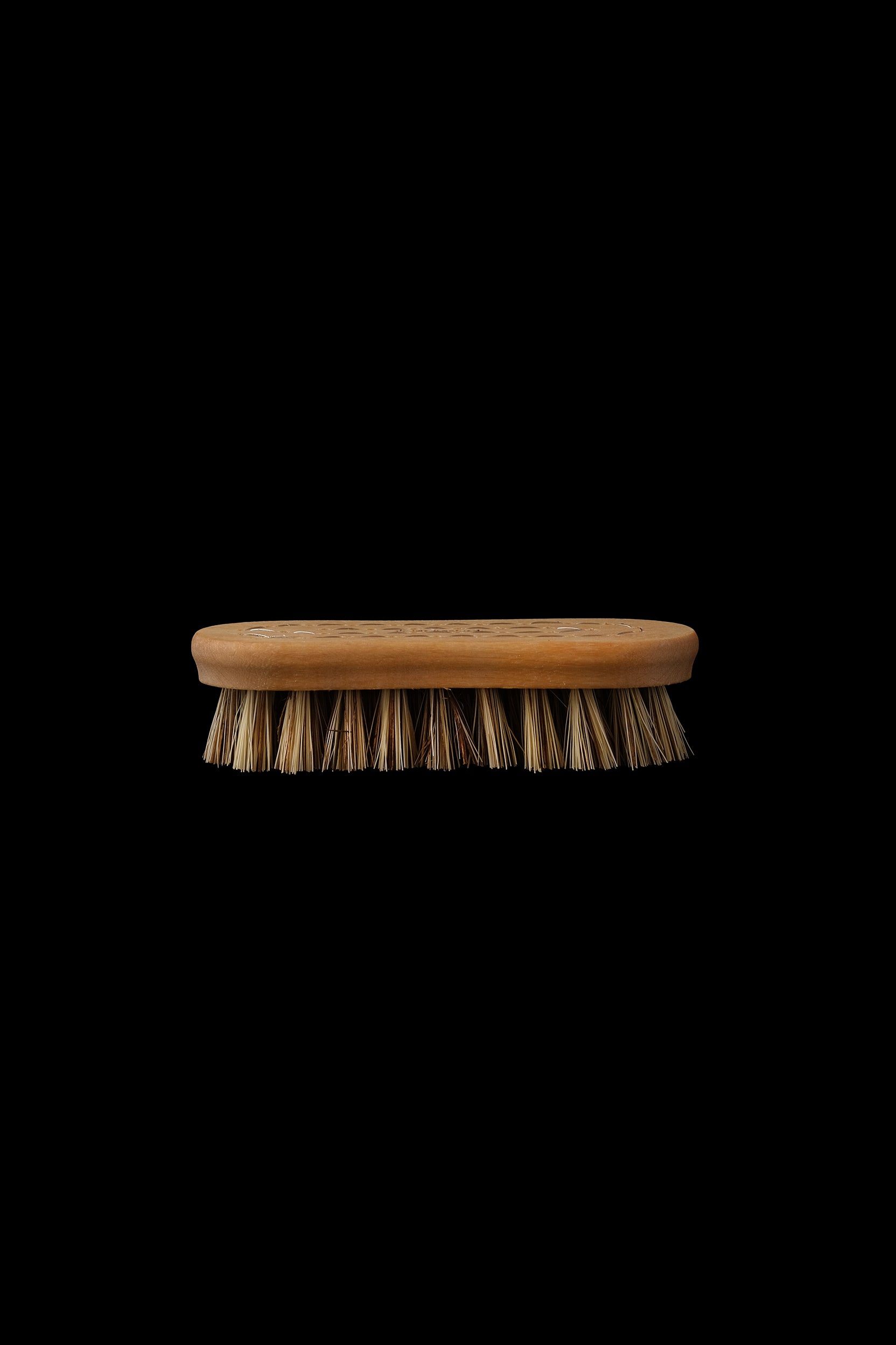 Vegetable Brush-Iris Hantverk-KIOSK48TH