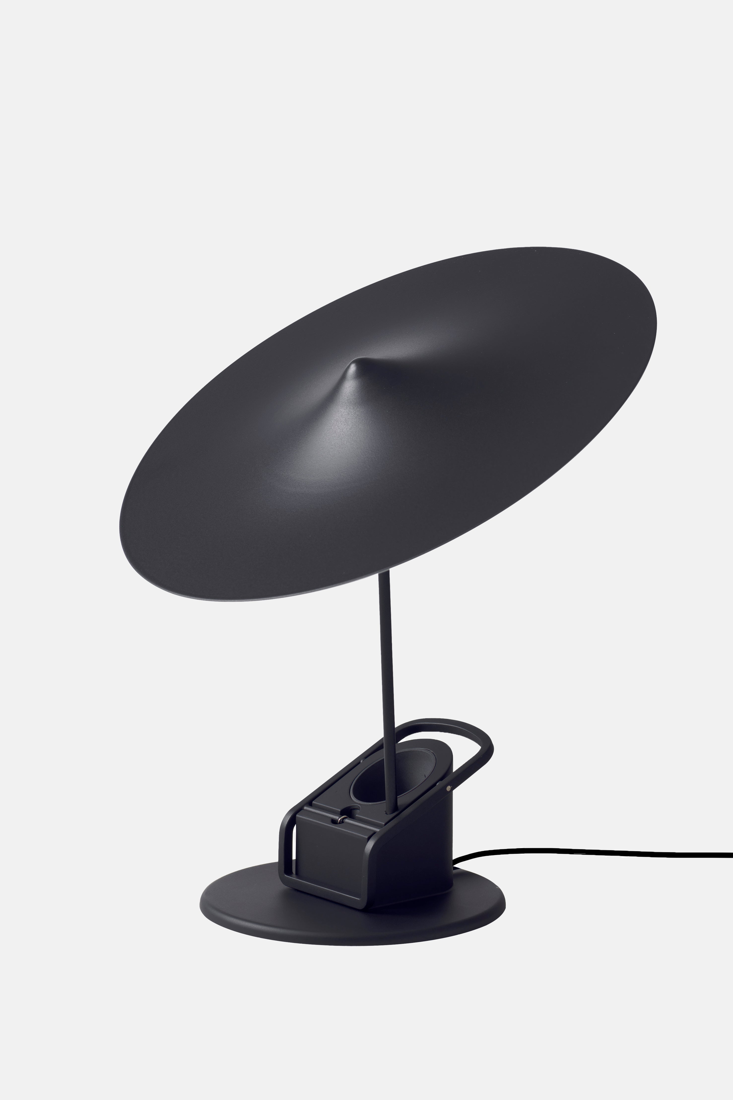 w153 Île Jet Black-Wästberg-KIOSK48TH