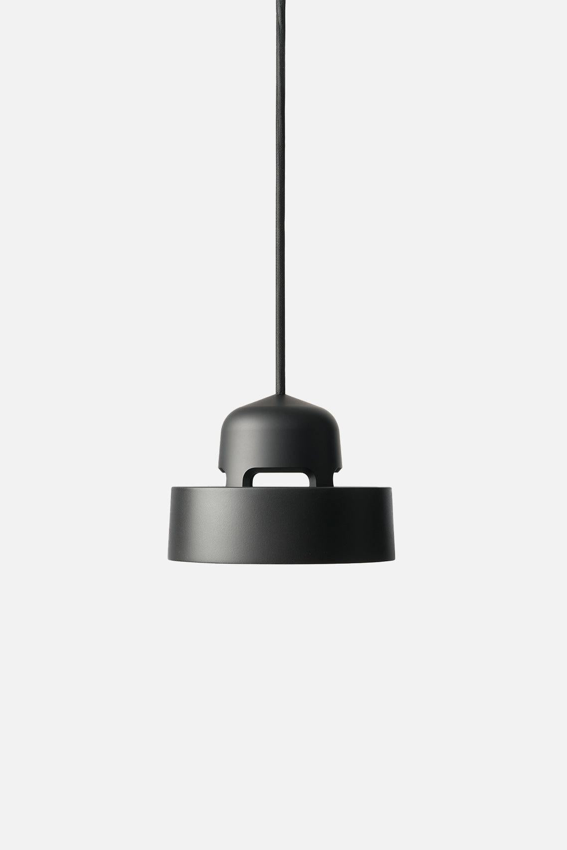 w162 Dalston s3 Black-KIOSK48TH