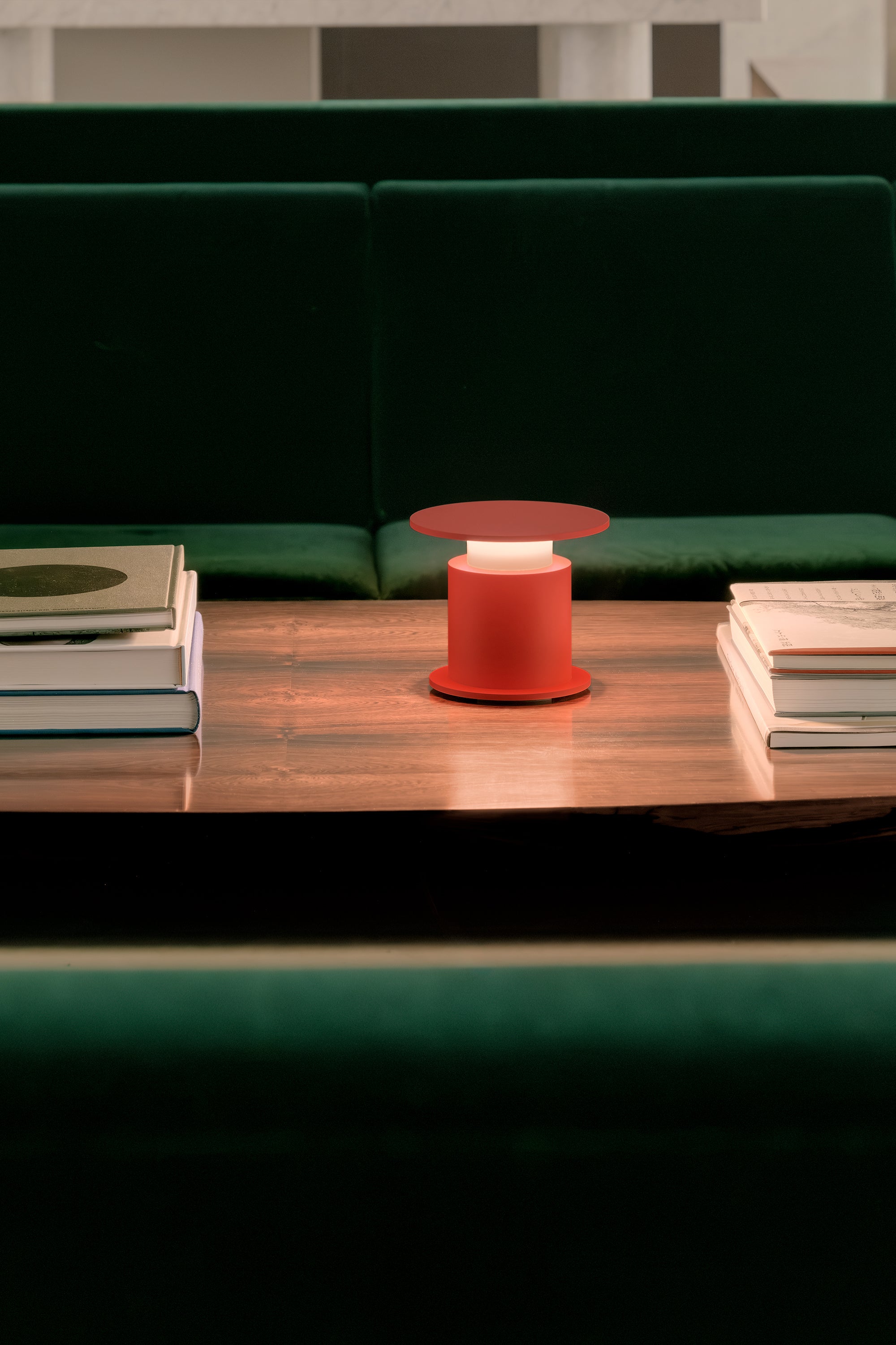 w241 Faro Pure Red-Wästberg-KIOSK48TH