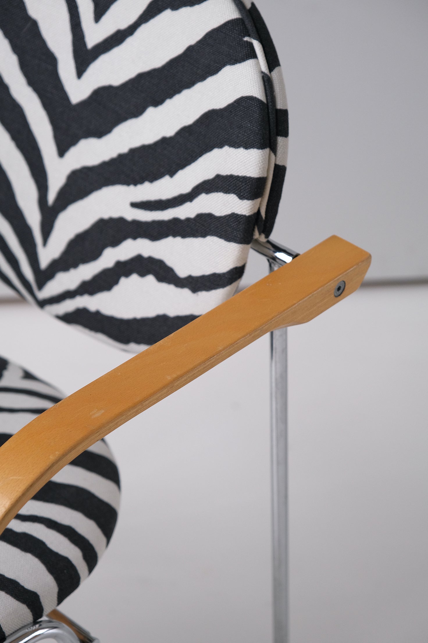 Zebra Chrome / Beech Chair-Vintage-KIOSK48TH