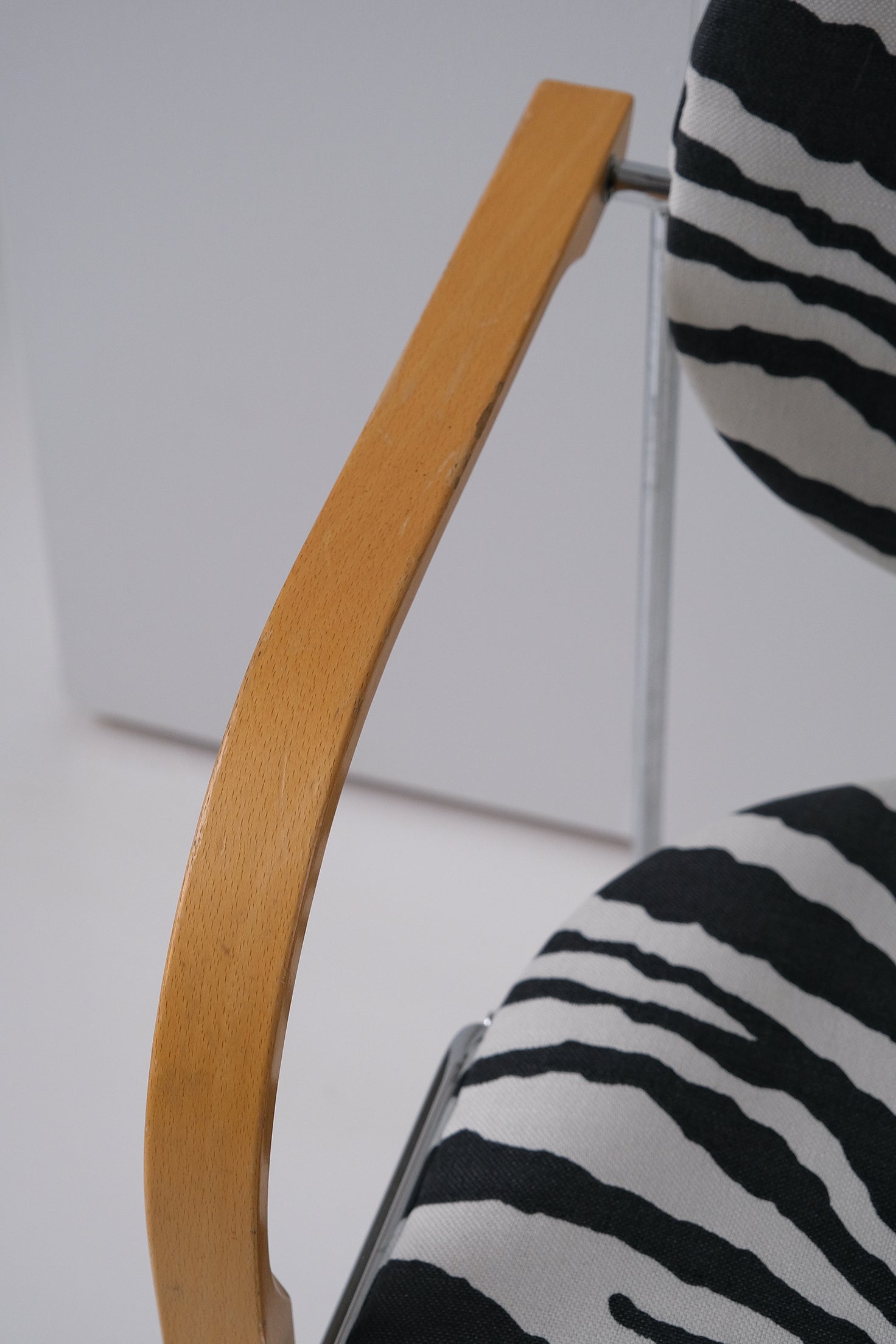 Zebra Chrome / Beech Chair-Vintage-KIOSK48TH